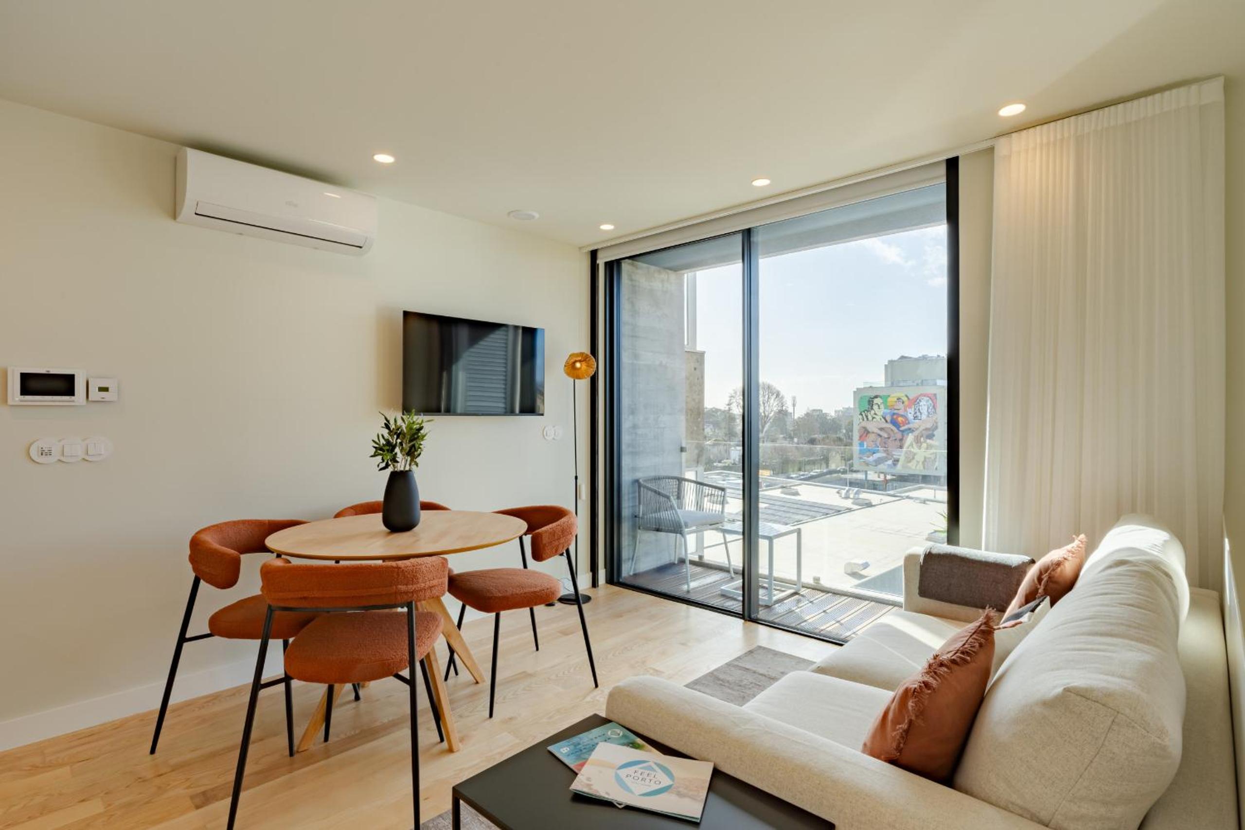 Apartment with Balcony - Photo 1