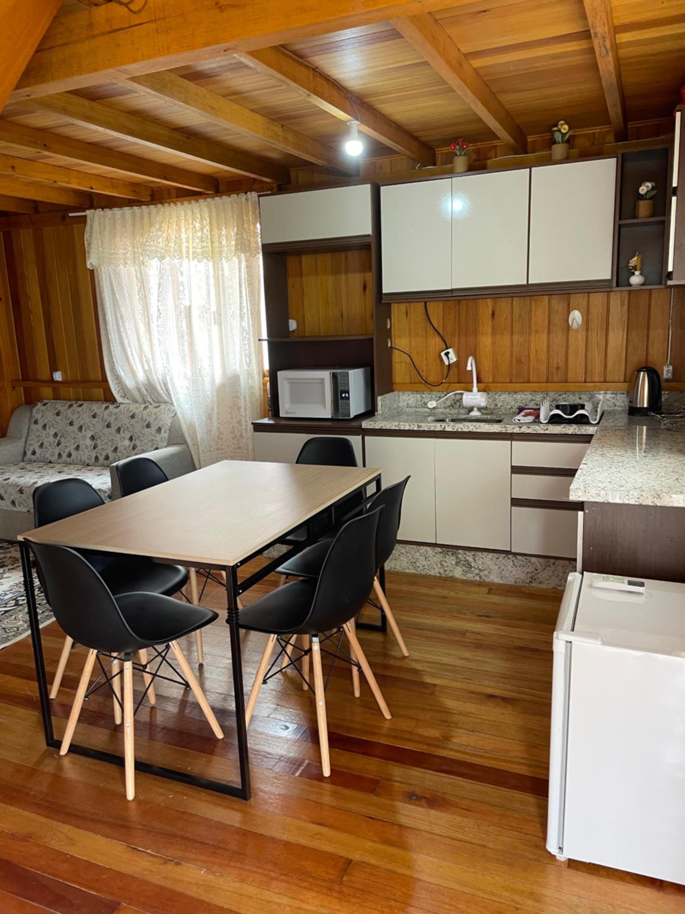 Two-Bedroom Chalet - Photo 6