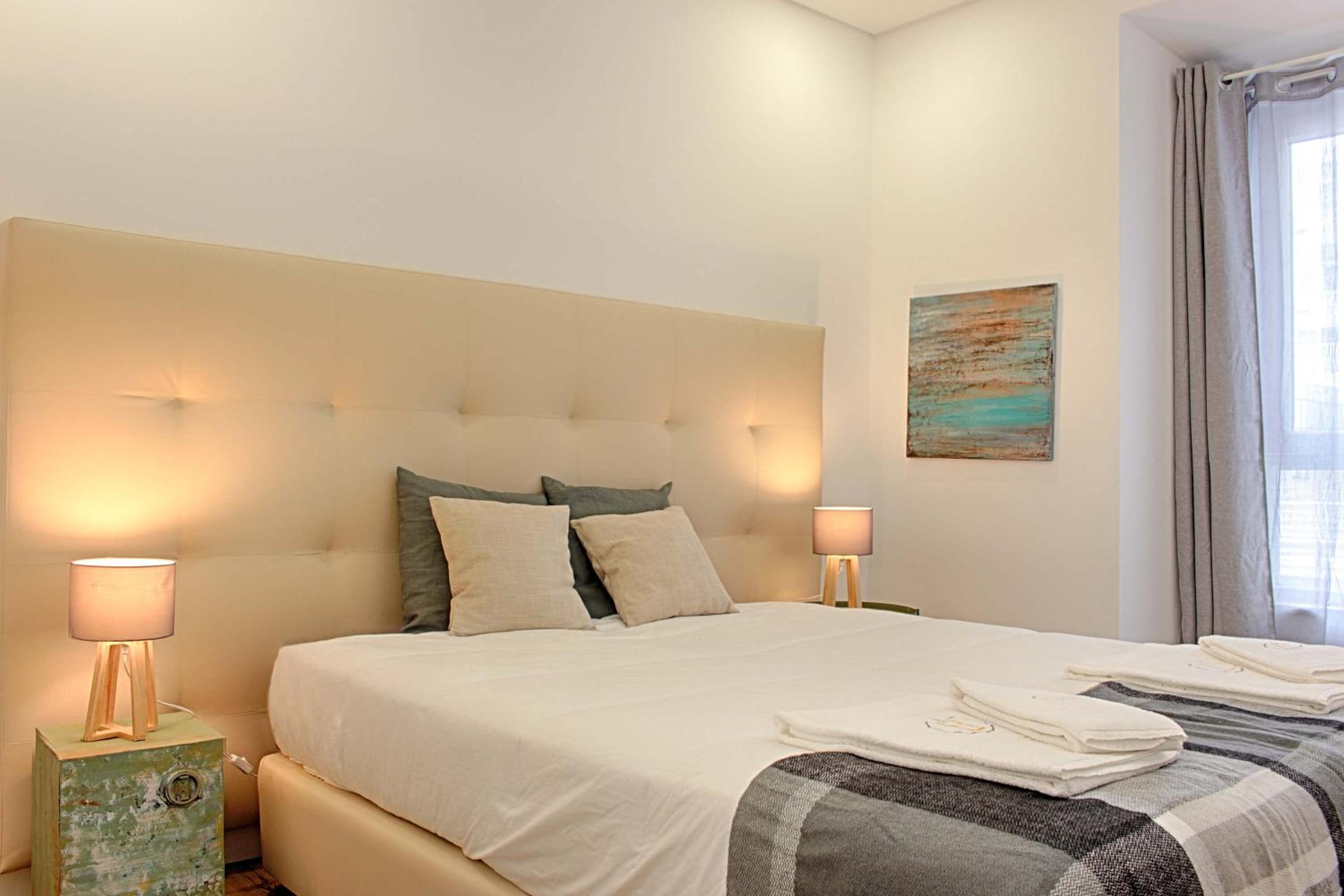 Deluxe Junior Suite - Photo 4