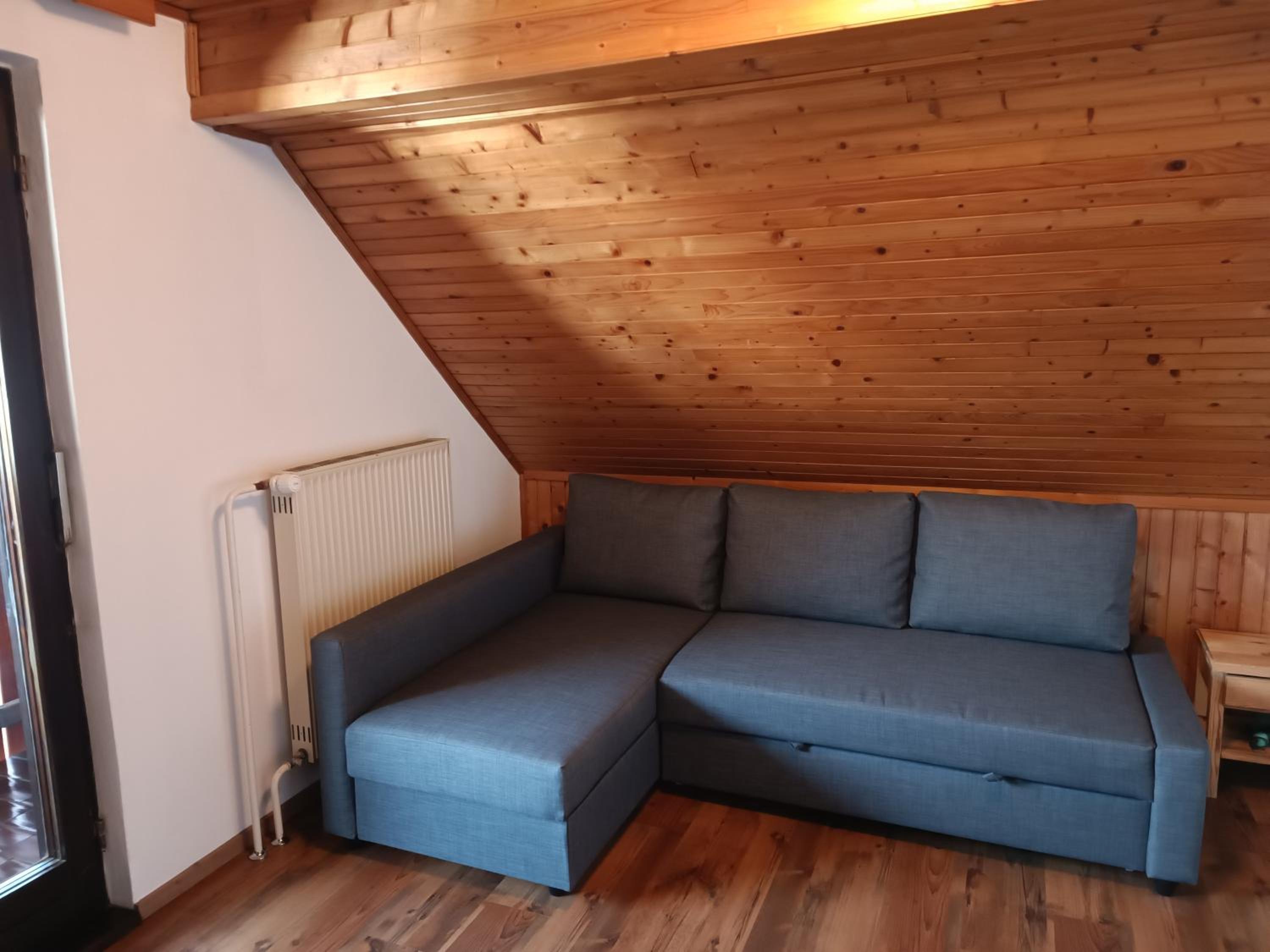 One-Bedroom Apartment with Balcony photo 2