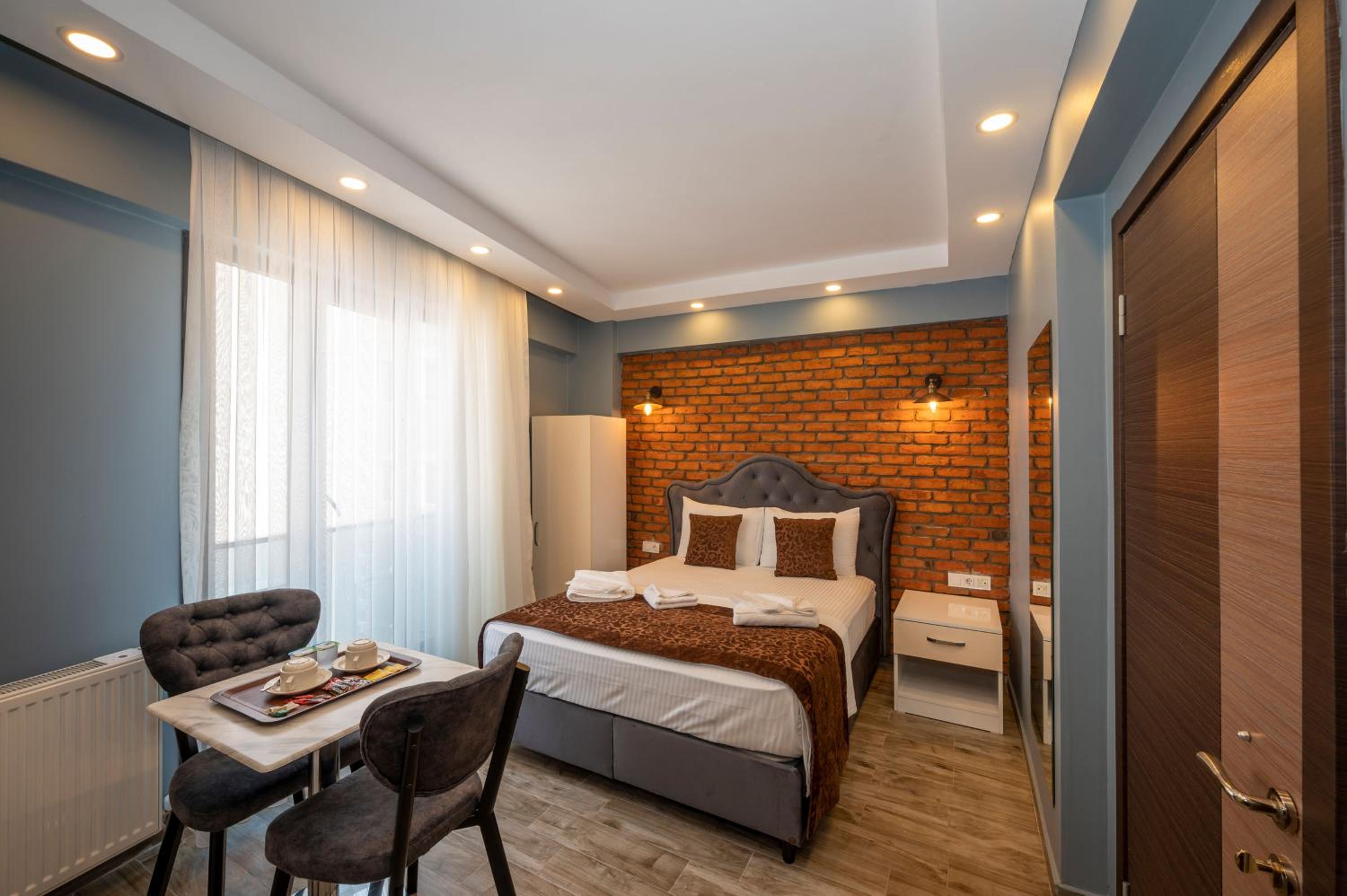 Deluxe Room photo 2