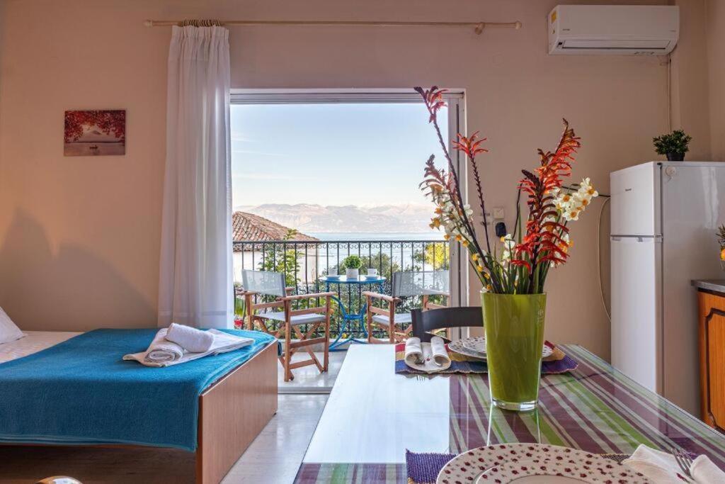 Studio with Sea View photo 2