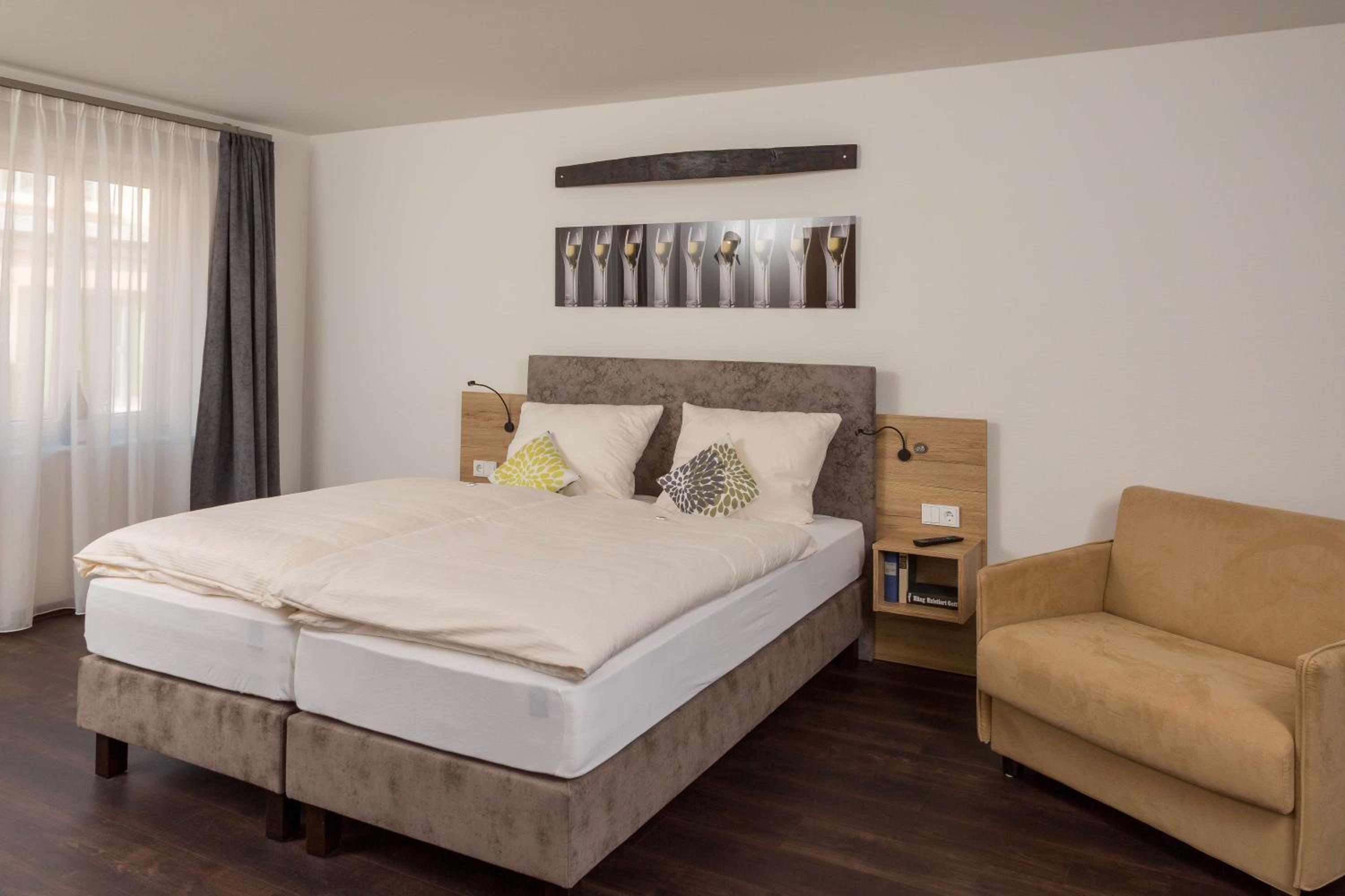 Deluxe Double or Twin Room photo 2