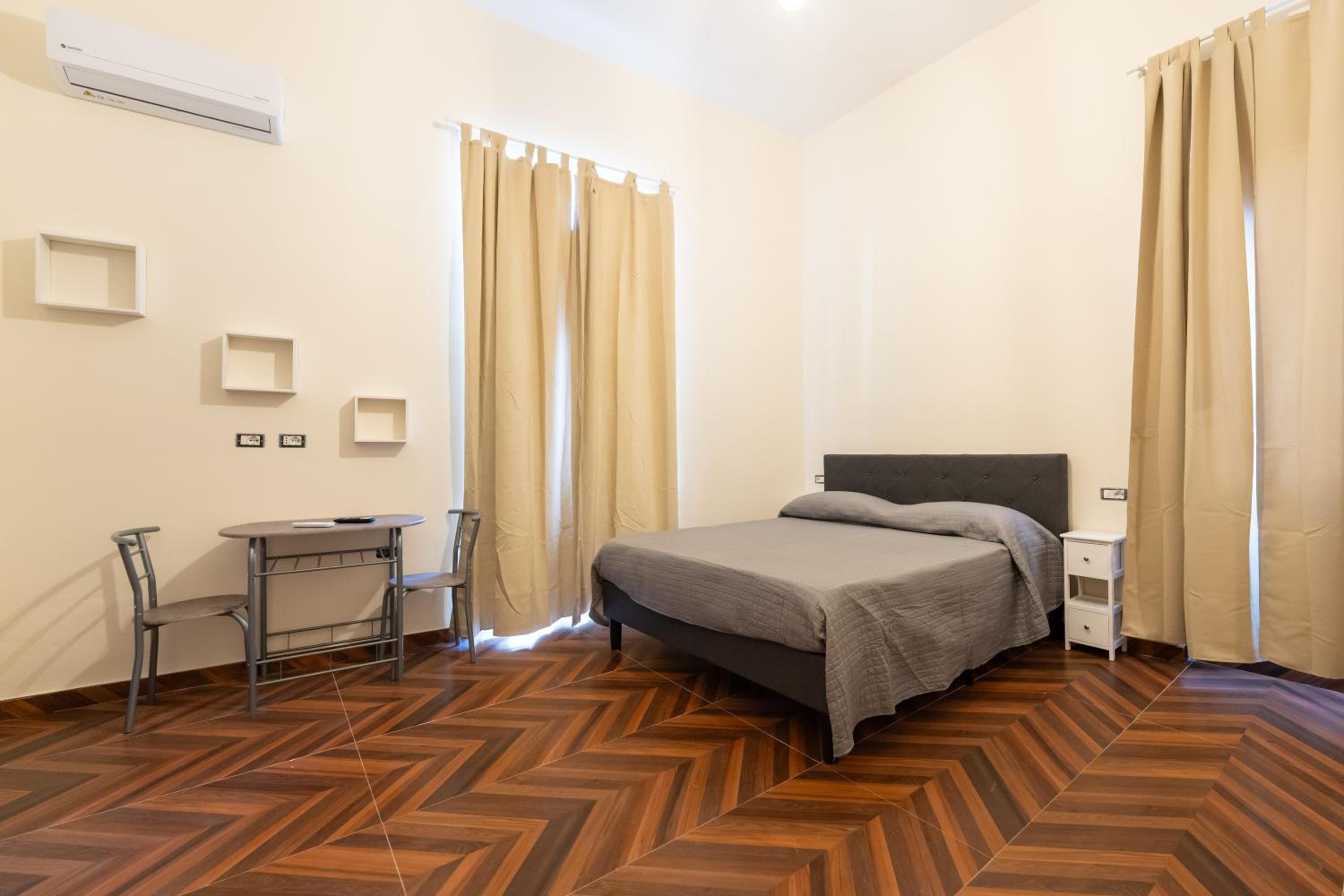 One-Bedroom House