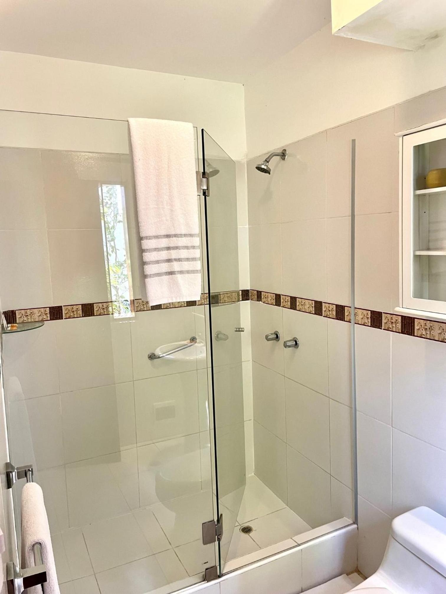 Suite with Garden View - Photo 39