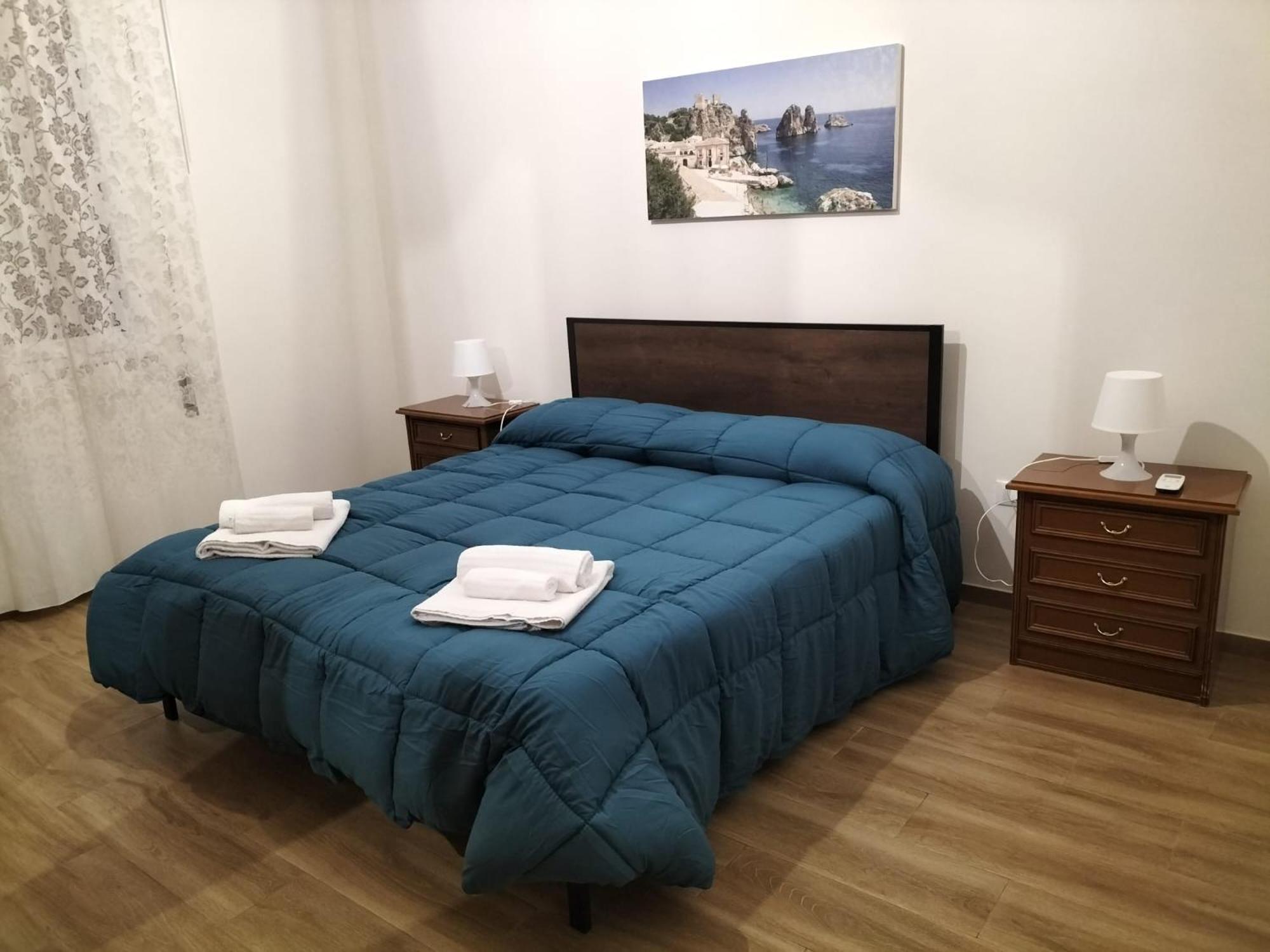 Two-Bedroom House photo 2