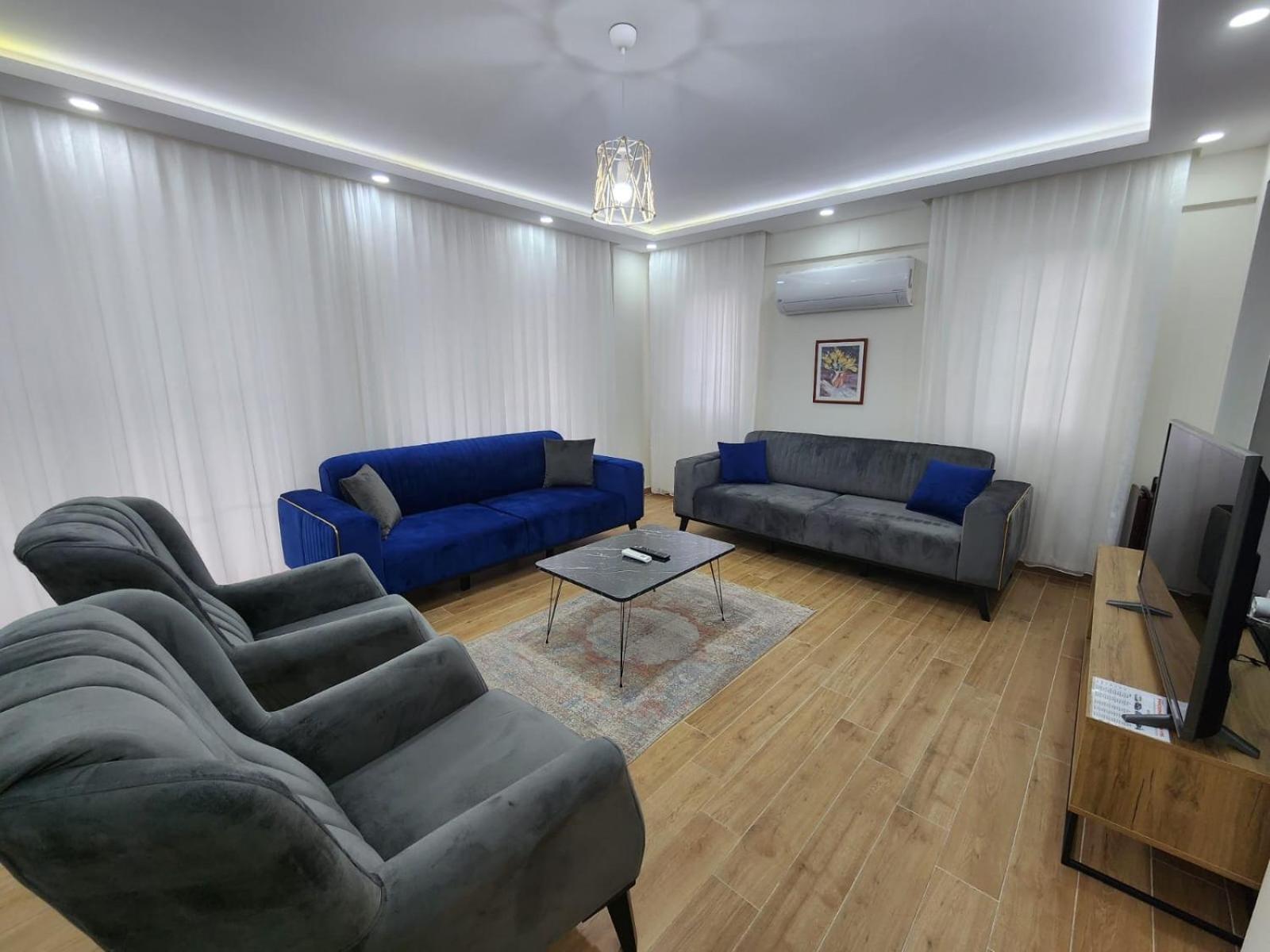 Villa photo 2