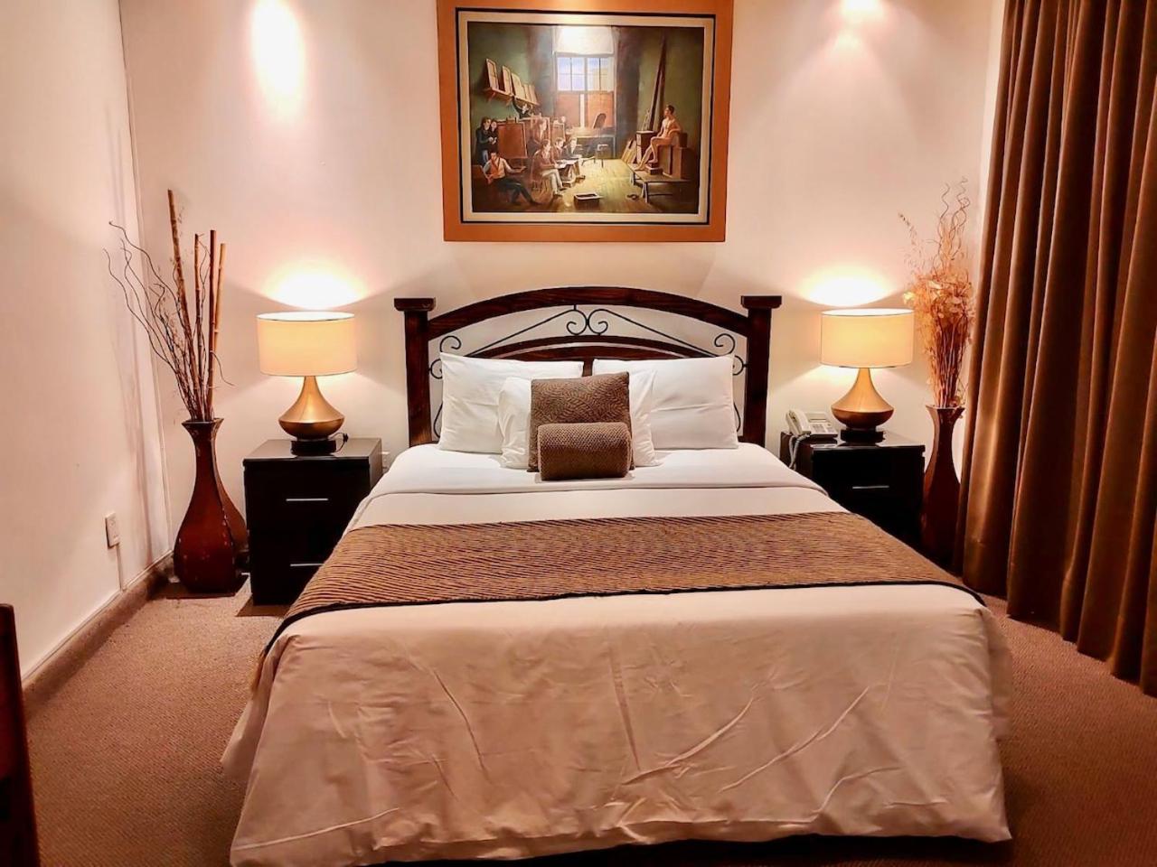 Double Room - Photo 8