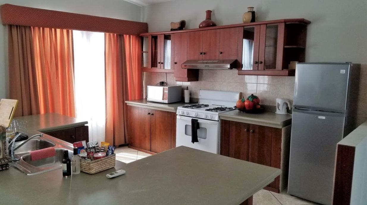 Deluxe Suite - Photo 20