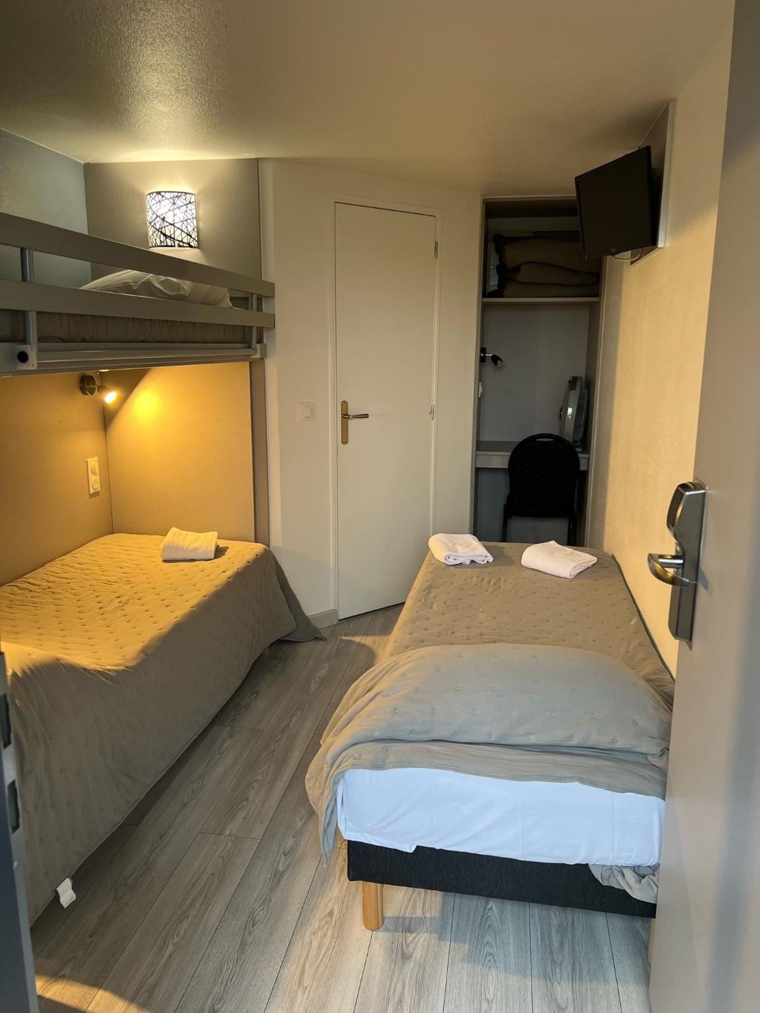 Triple Room - Photo 2