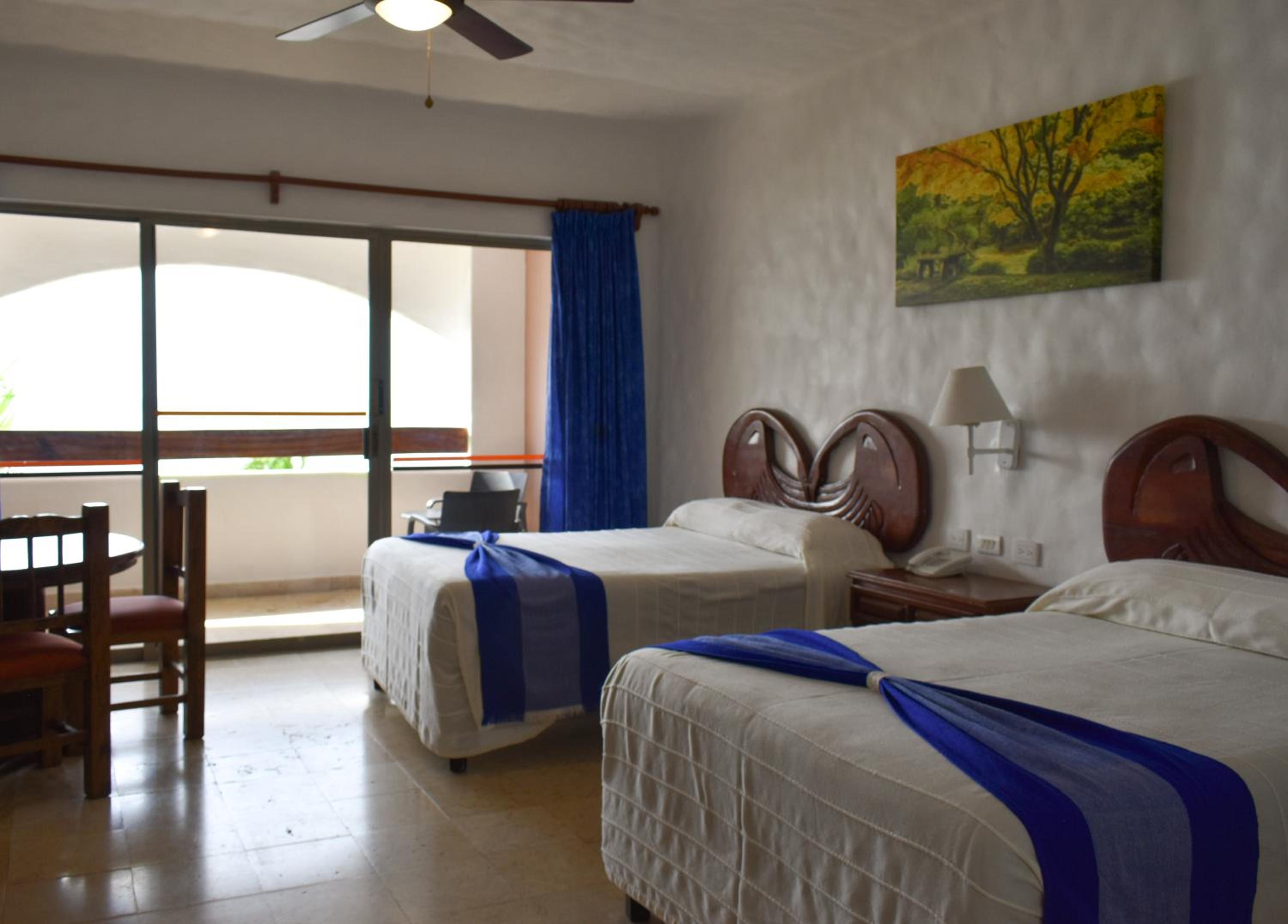 Suite with Kitchenette - Photo 3