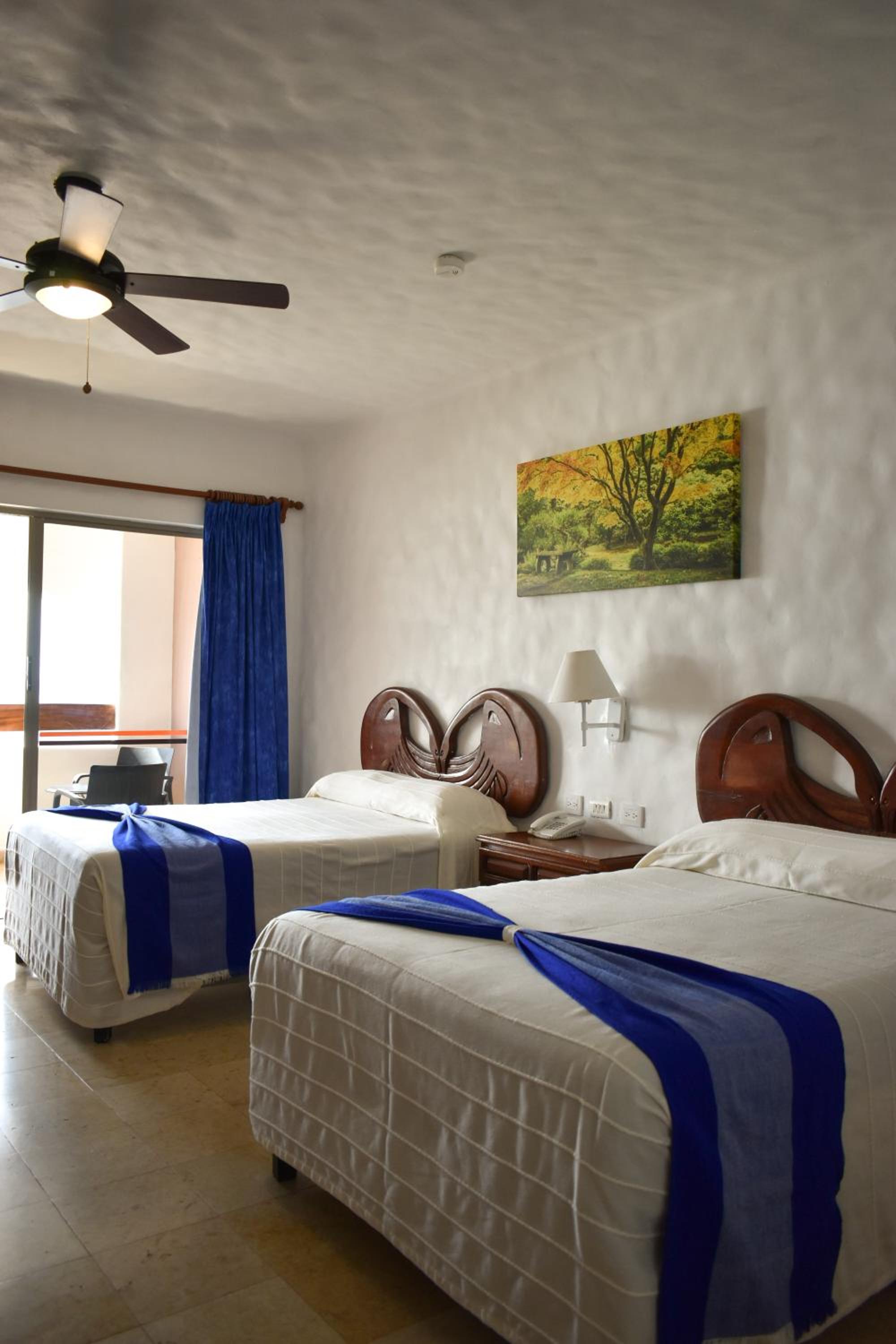 Suite with Kitchenette - Photo 5