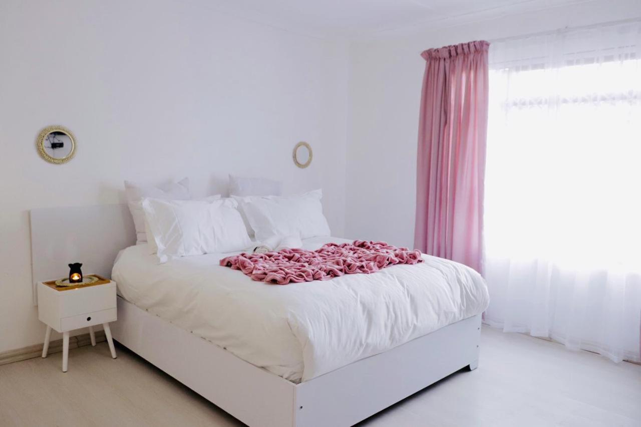 Deluxe Queen Room photo 1