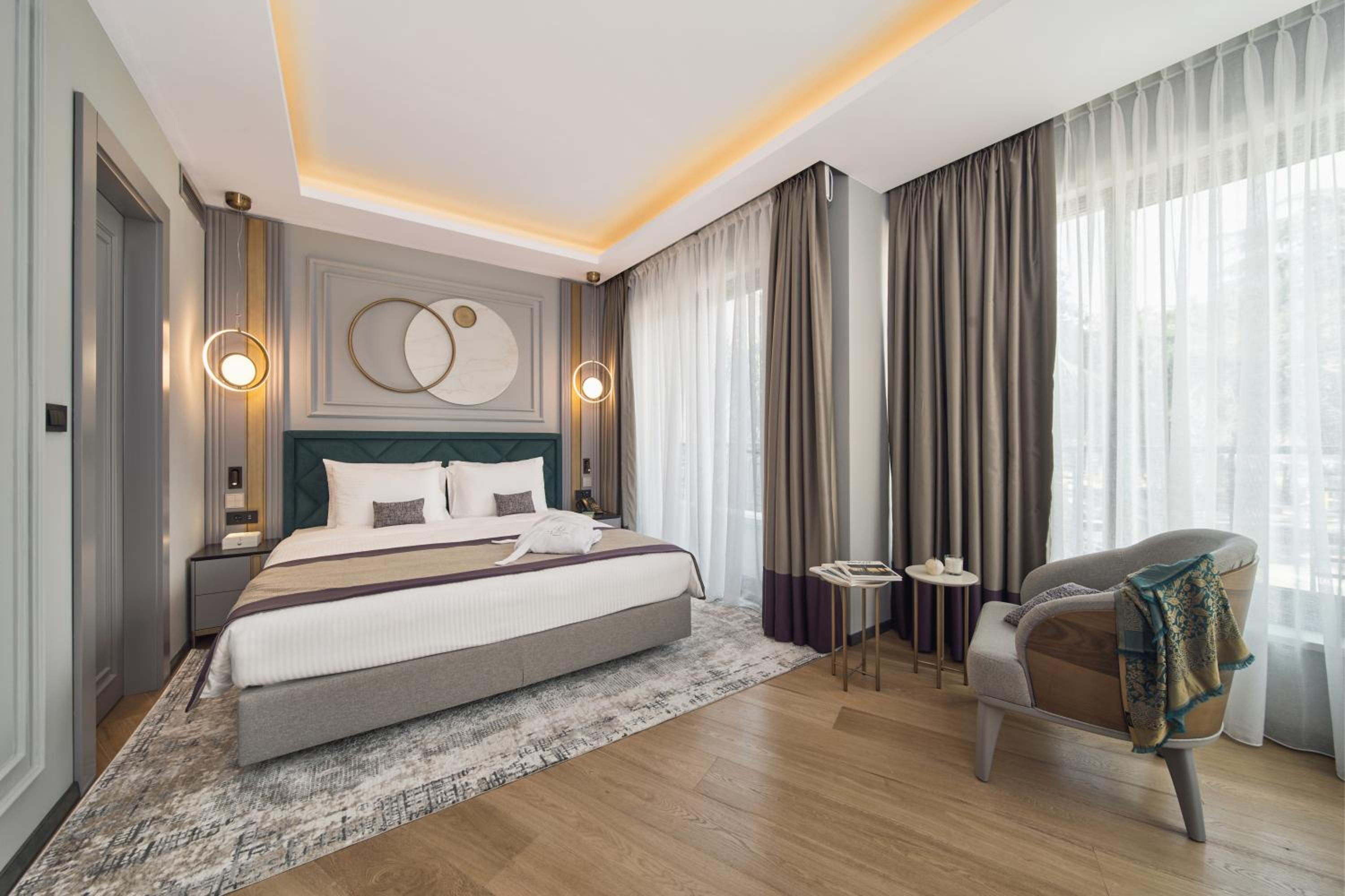 Suite with Garden View - Photo 1