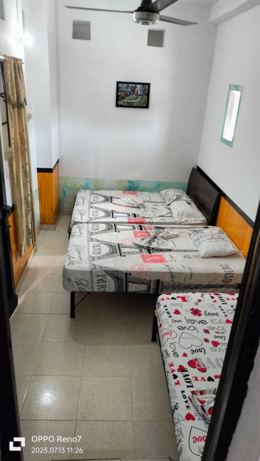 Triple Room with Private Bathroom photo 1