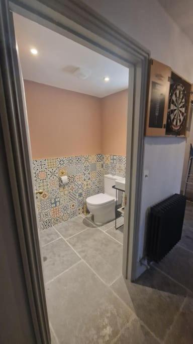 Four-Bedroom House photo 2