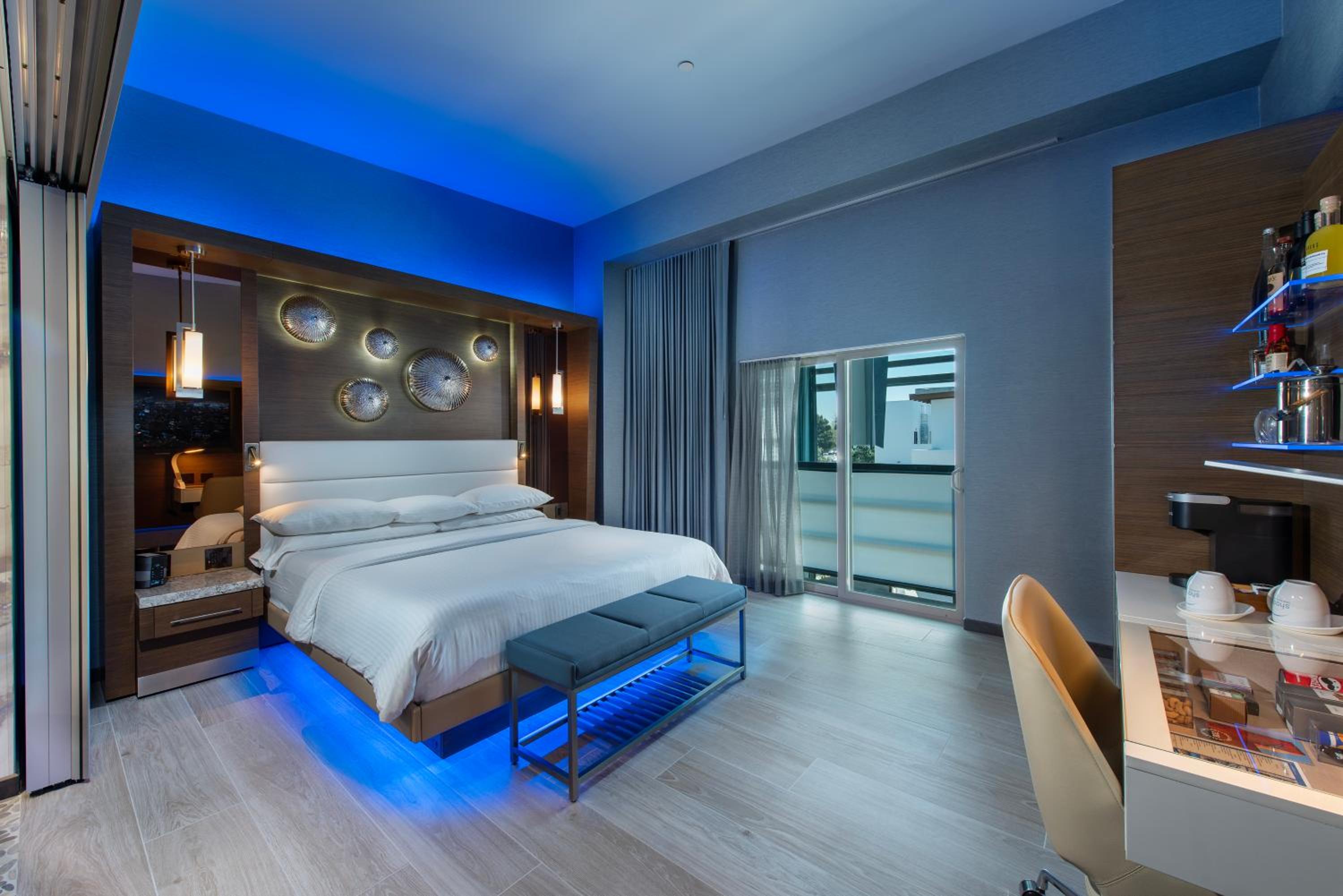 Plaza View Spa Room photo 2