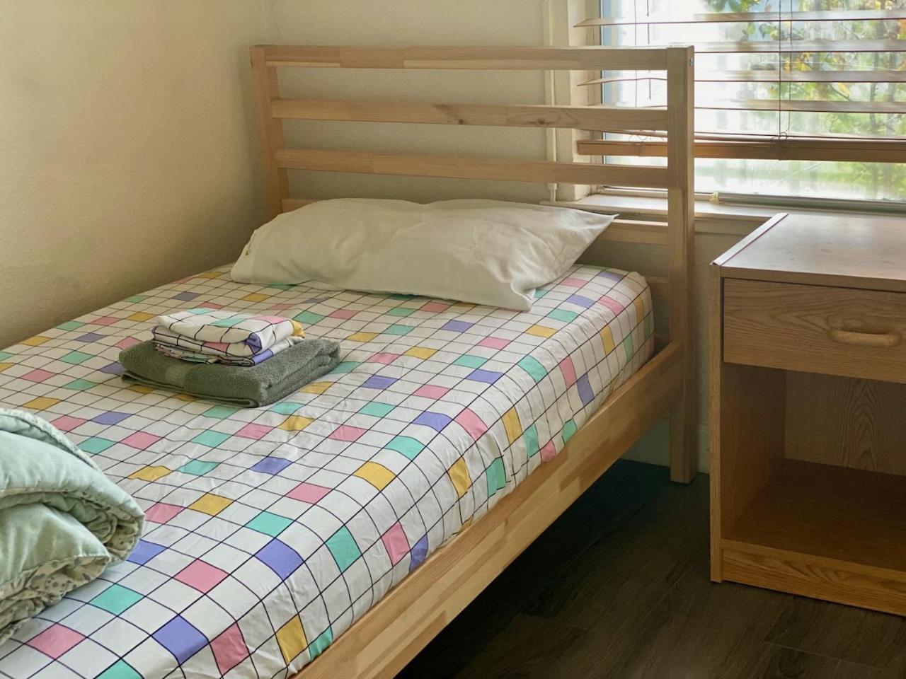 Large Single Room photo 2