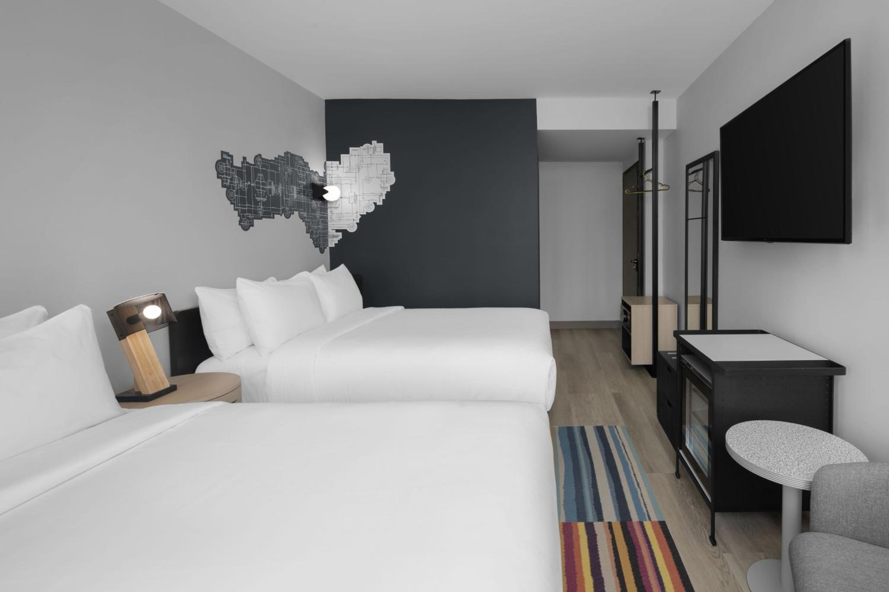 Queen Room with Two Queen Beds and City View