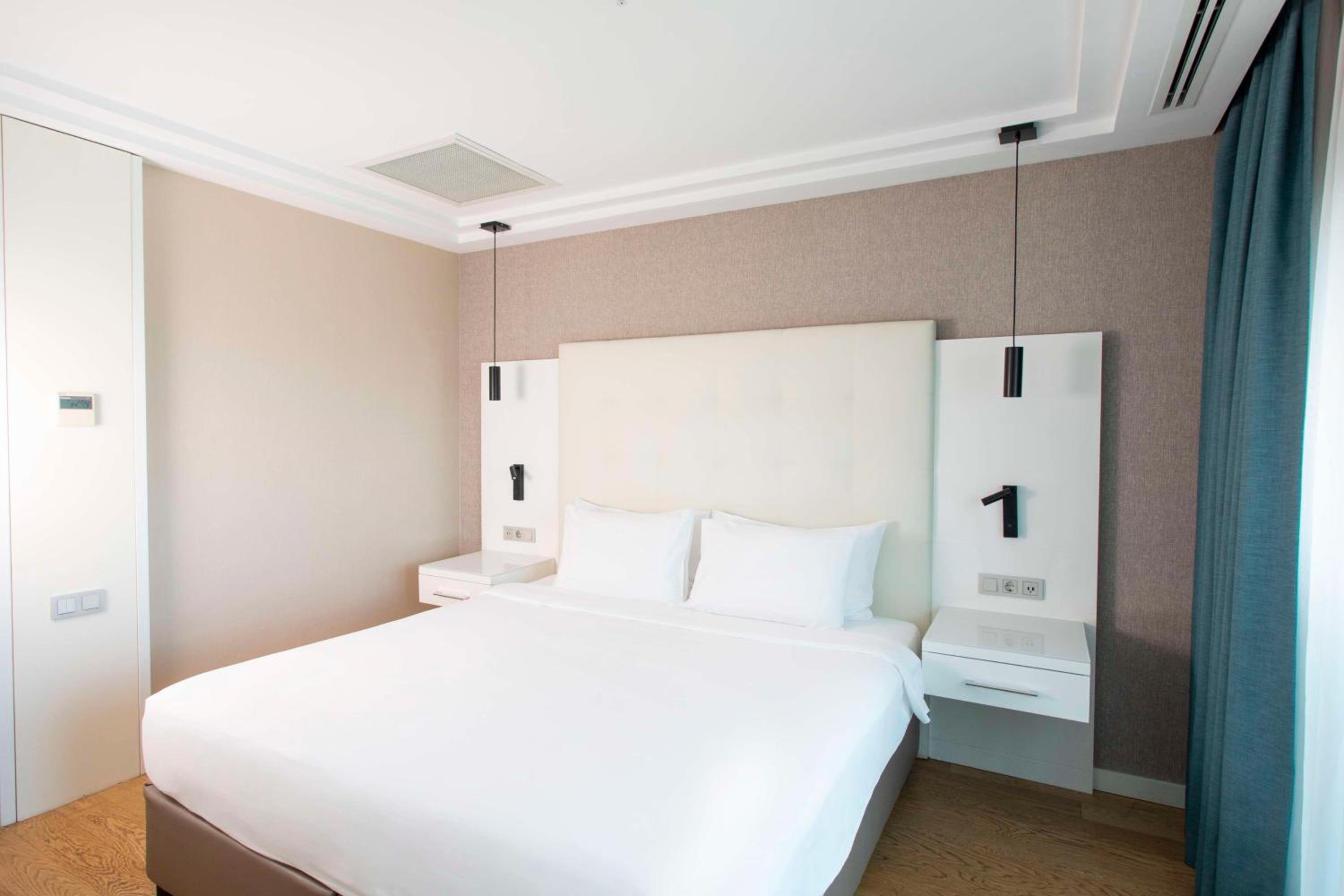 One-Bedroom Apartment with Balcony and View