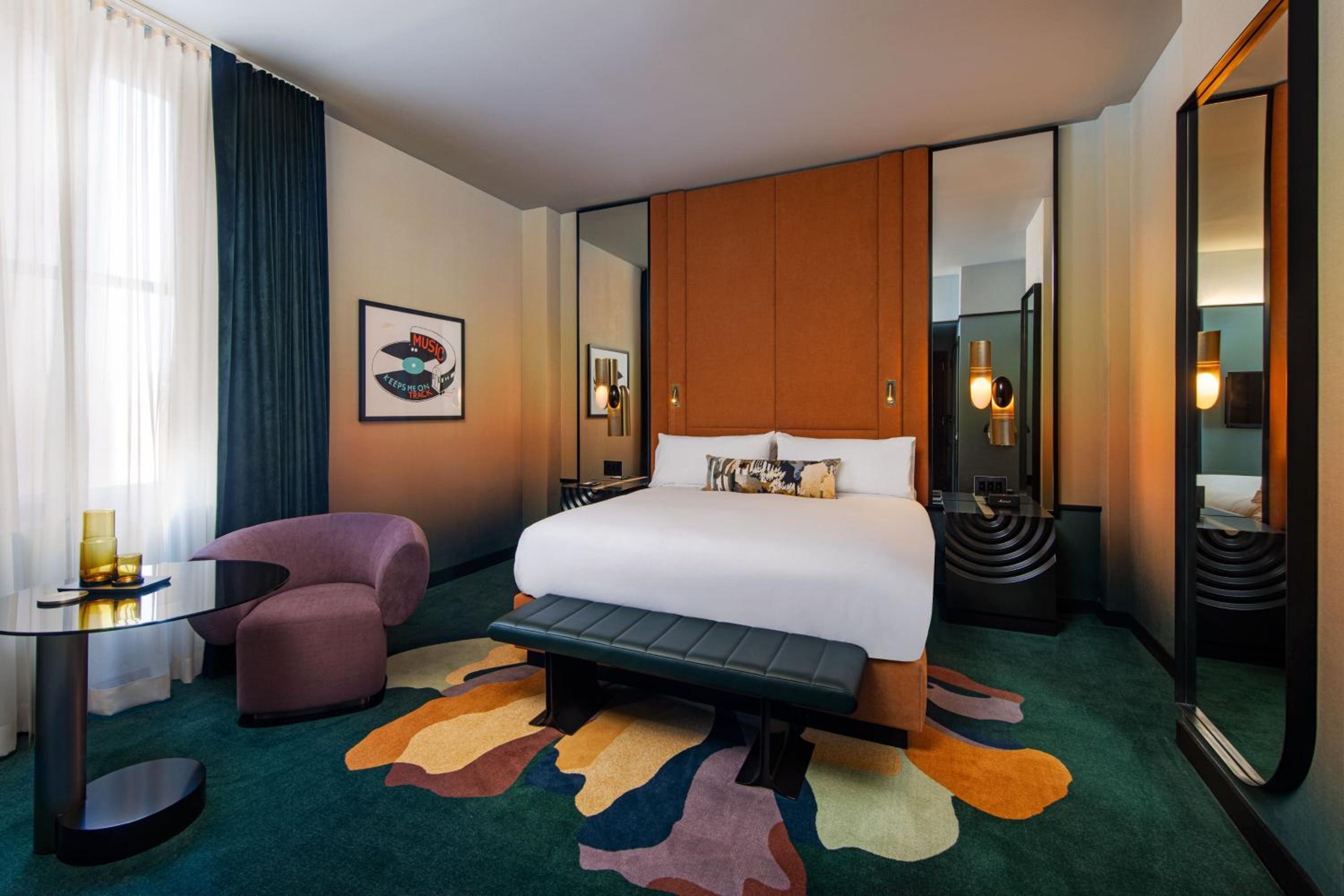 Standard Guest Room, 1 King - Mobility Accessible with Transfer Shower