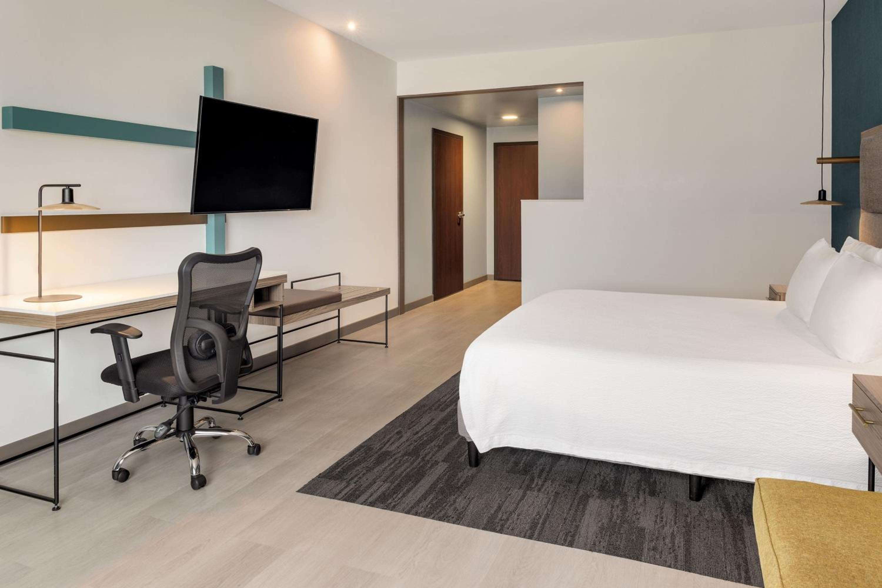 King Room with Sofa Bed