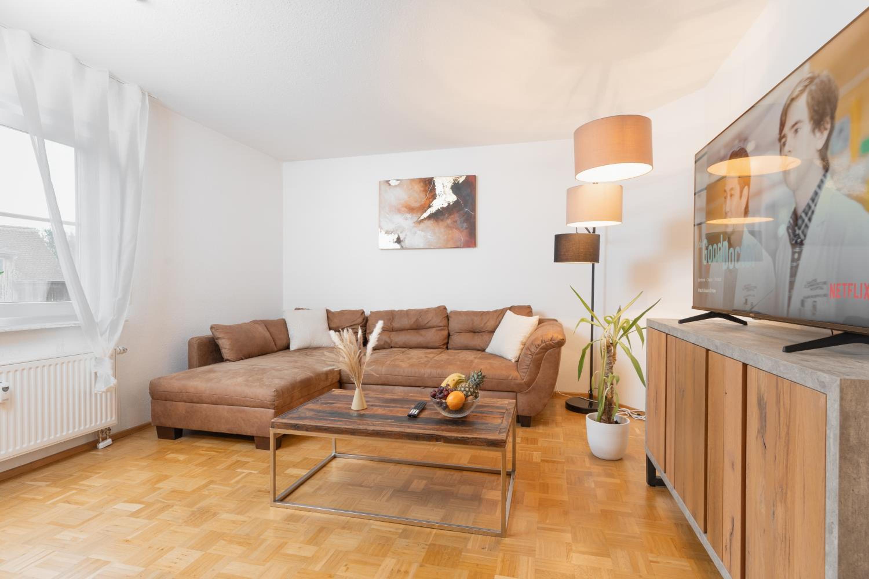 One-Bedroom Apartment photo 2