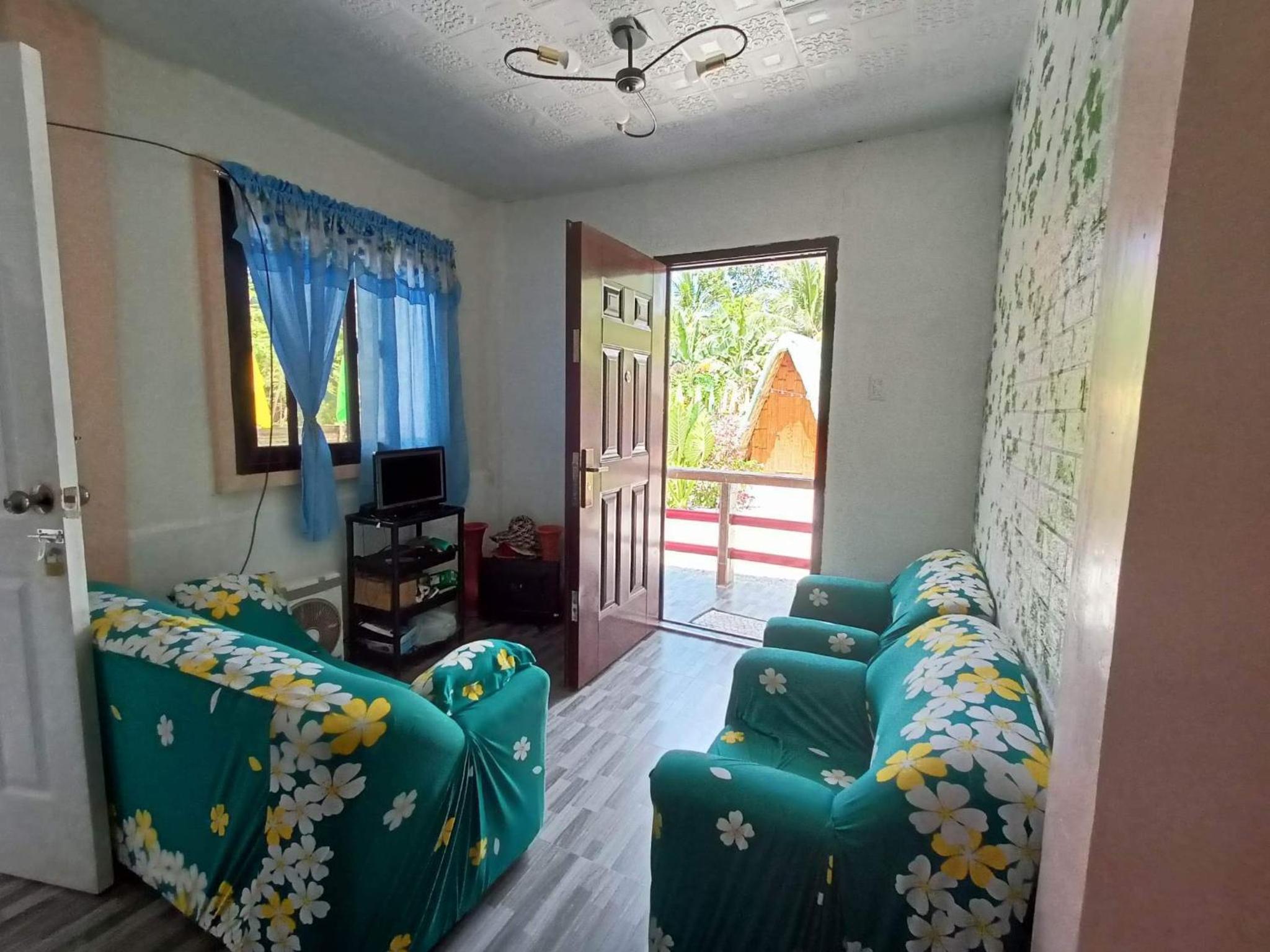 Two-Bedroom Villa - Photo 12
