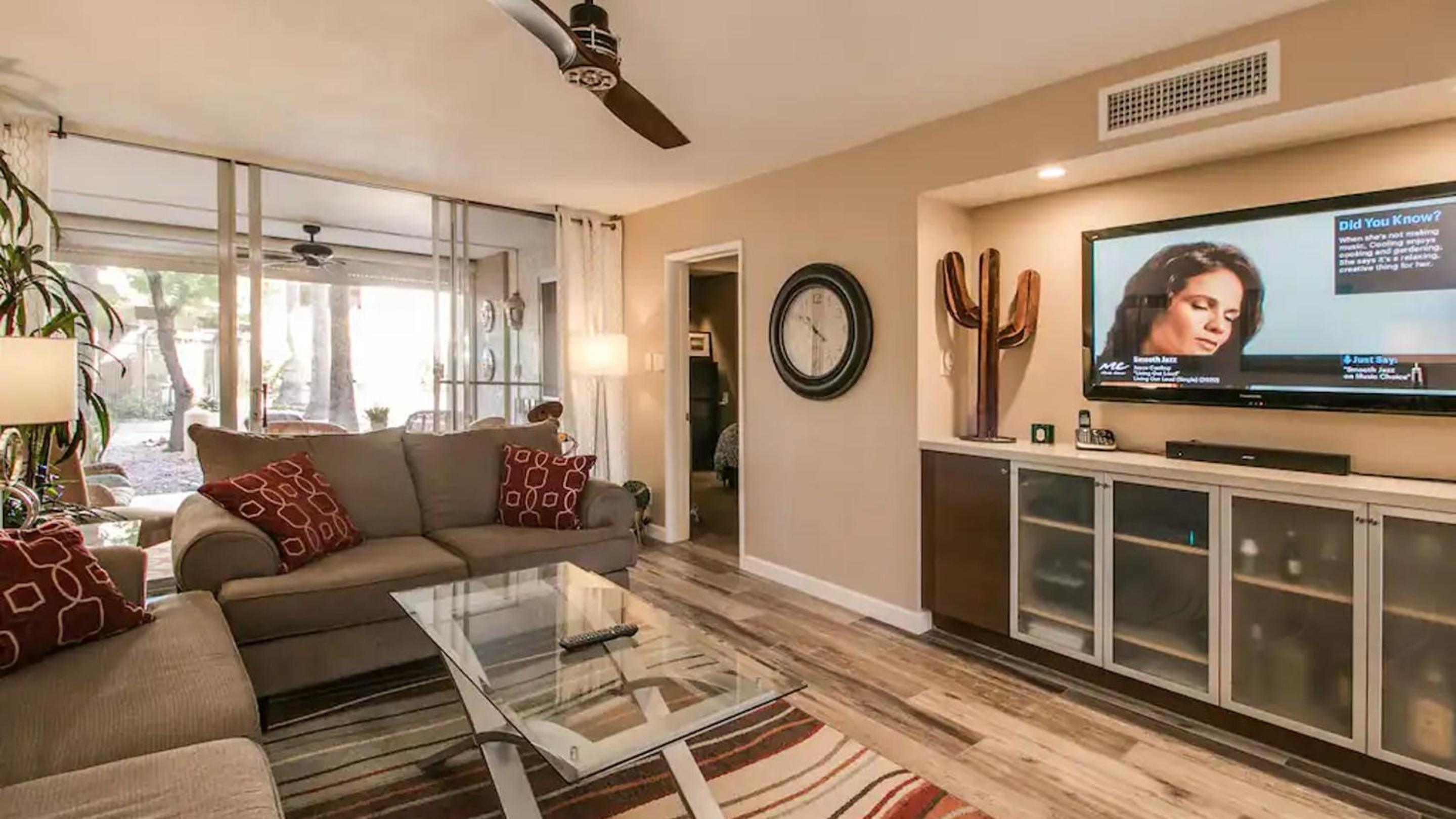 Two-Bedroom House photo 1