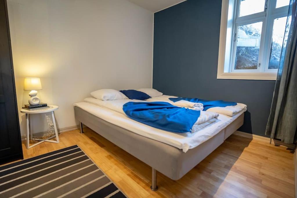 Four-Bedroom Apartment photo 2