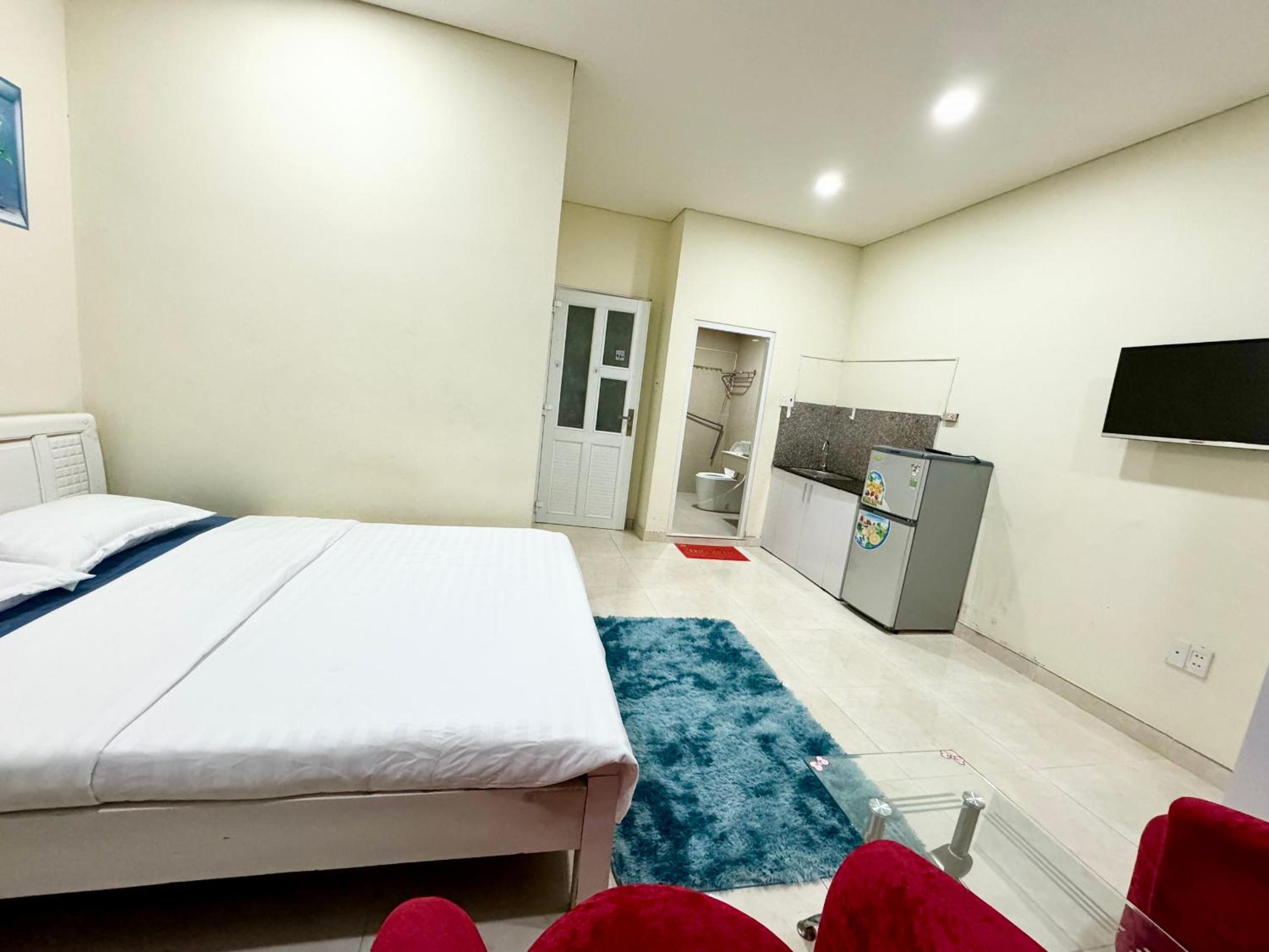 Queen Room