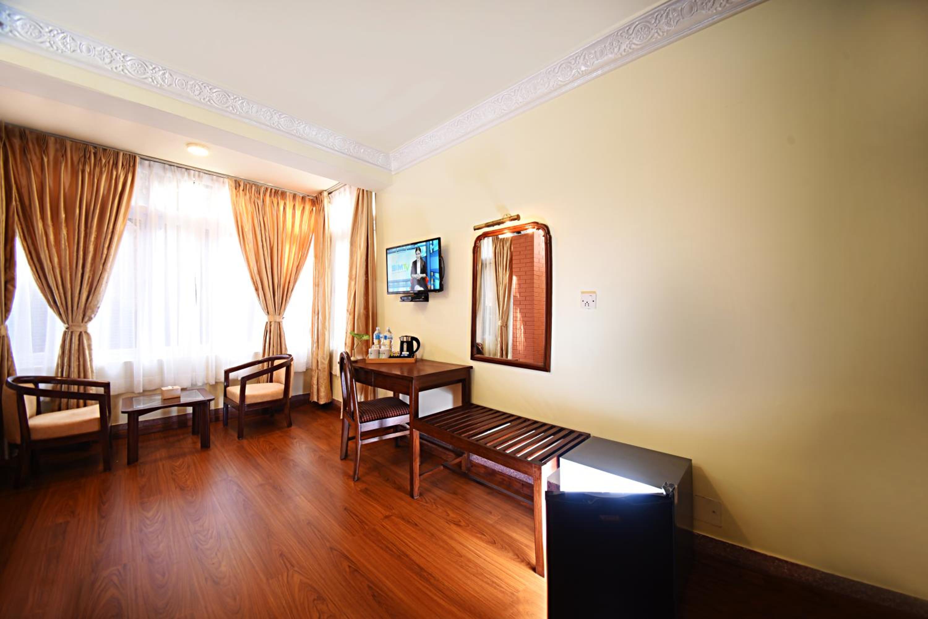 Standard Double or Twin Room - Photo 7