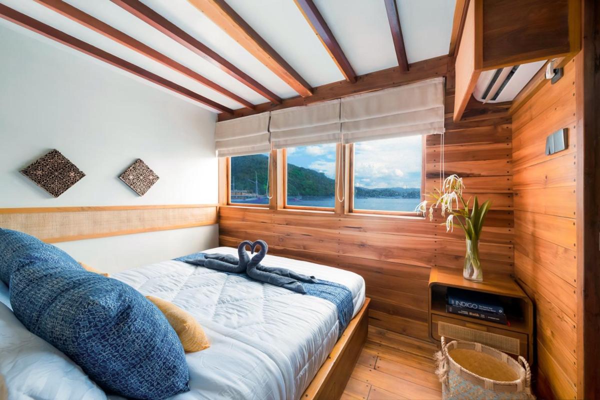 Deluxe Double Room With Sea View photo 2
