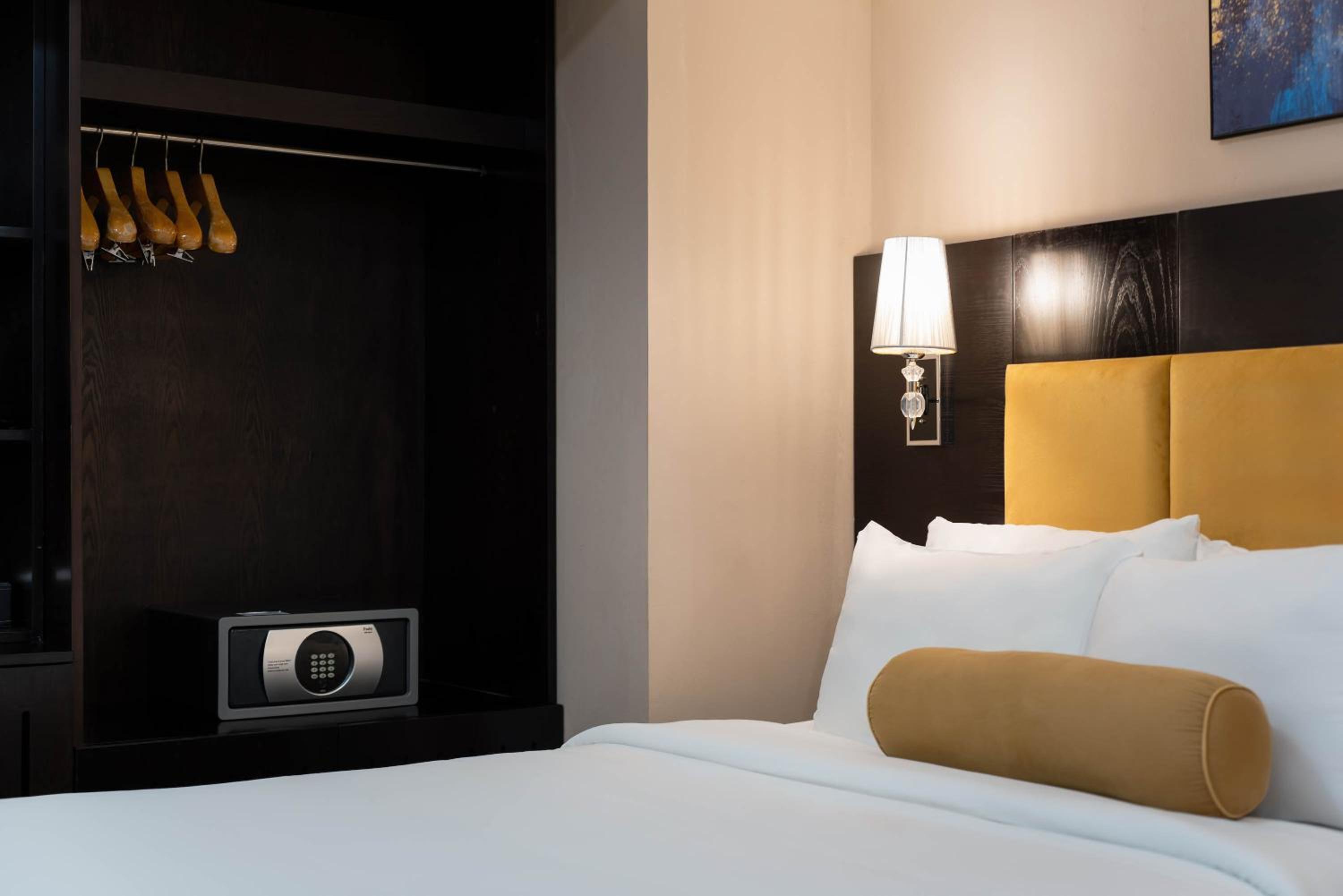 Executive Double Or Twin Room With City View