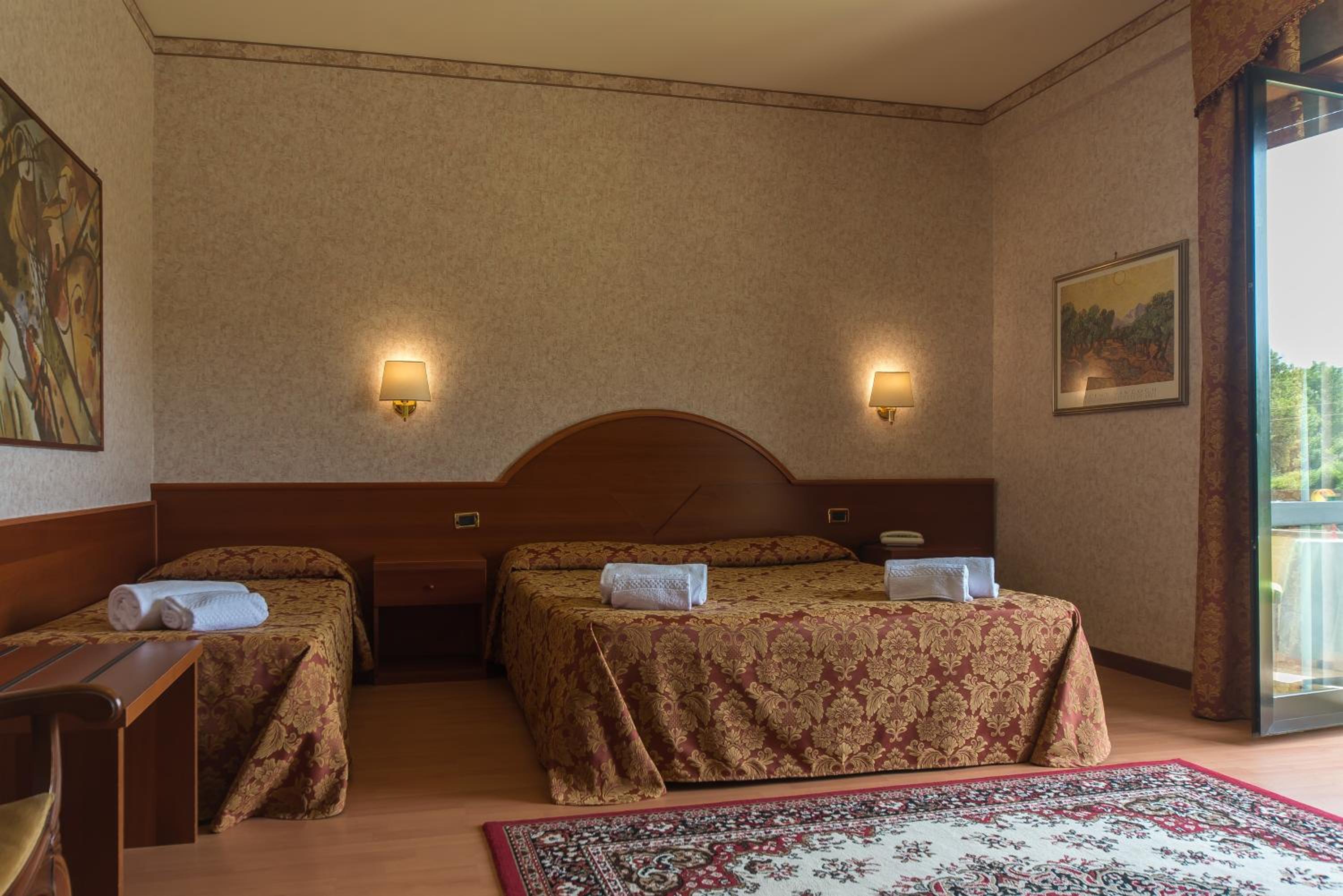 Triple Room - Photo 1
