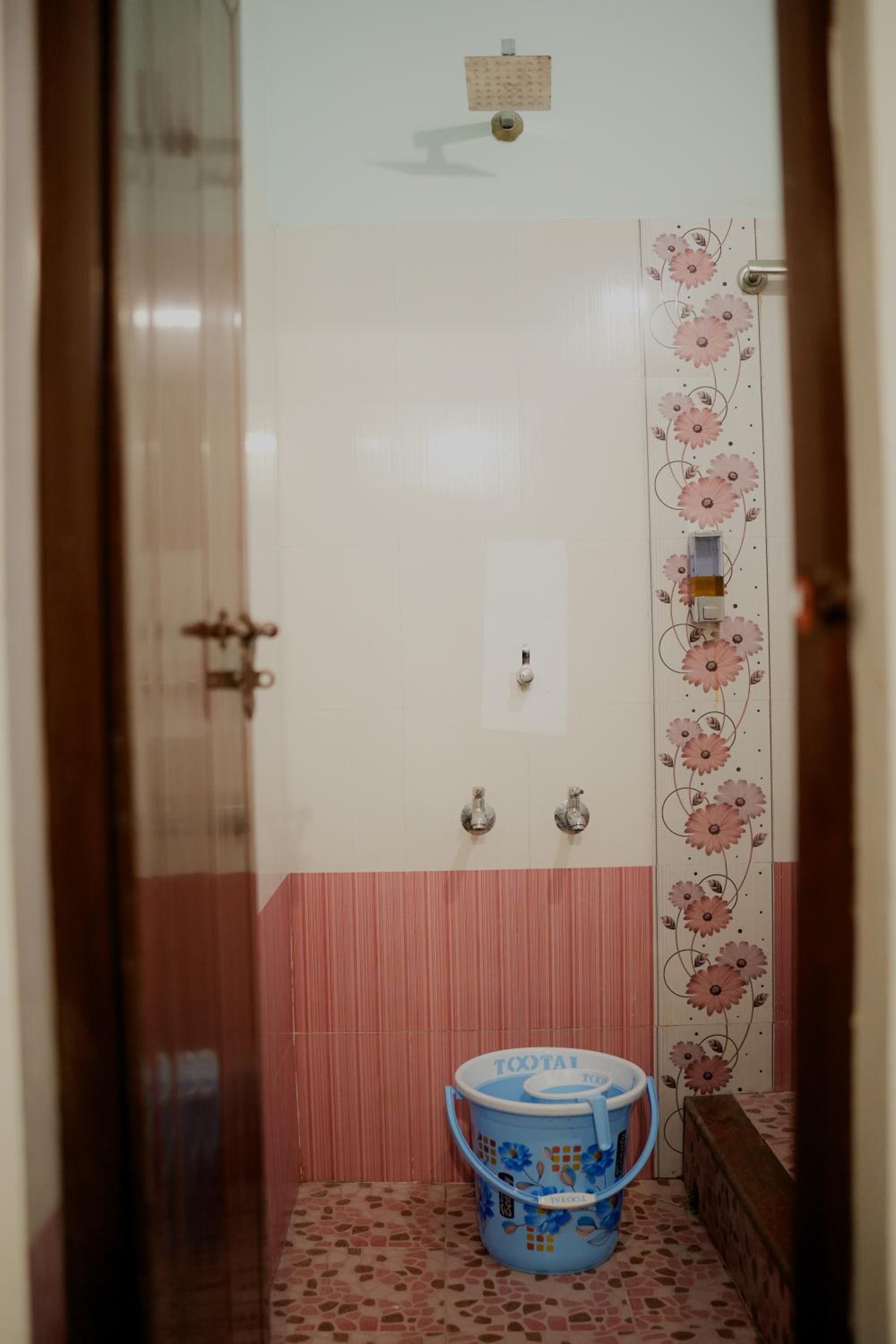 Deluxe Double or Twin Room with Balcony photo 2