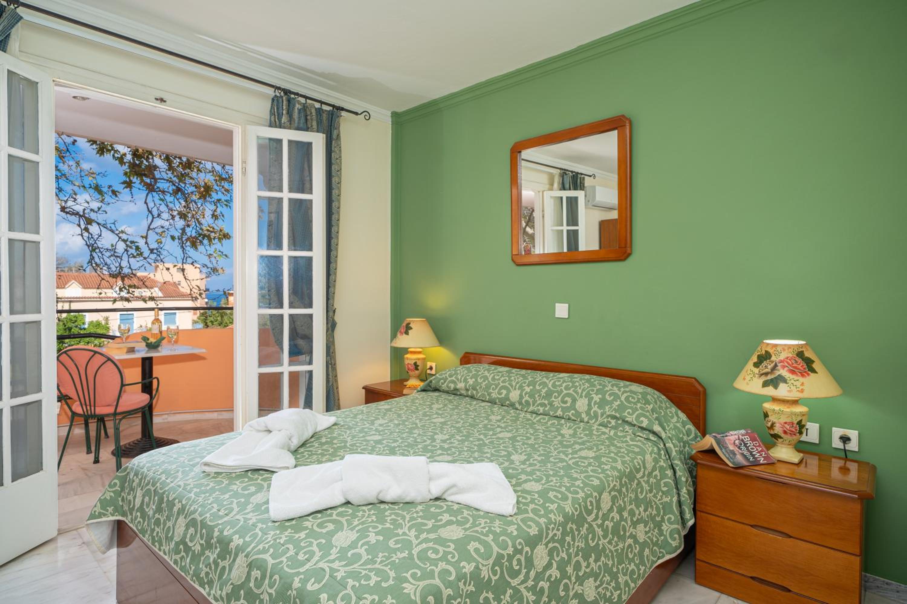 Superior Apartment - Photo 2