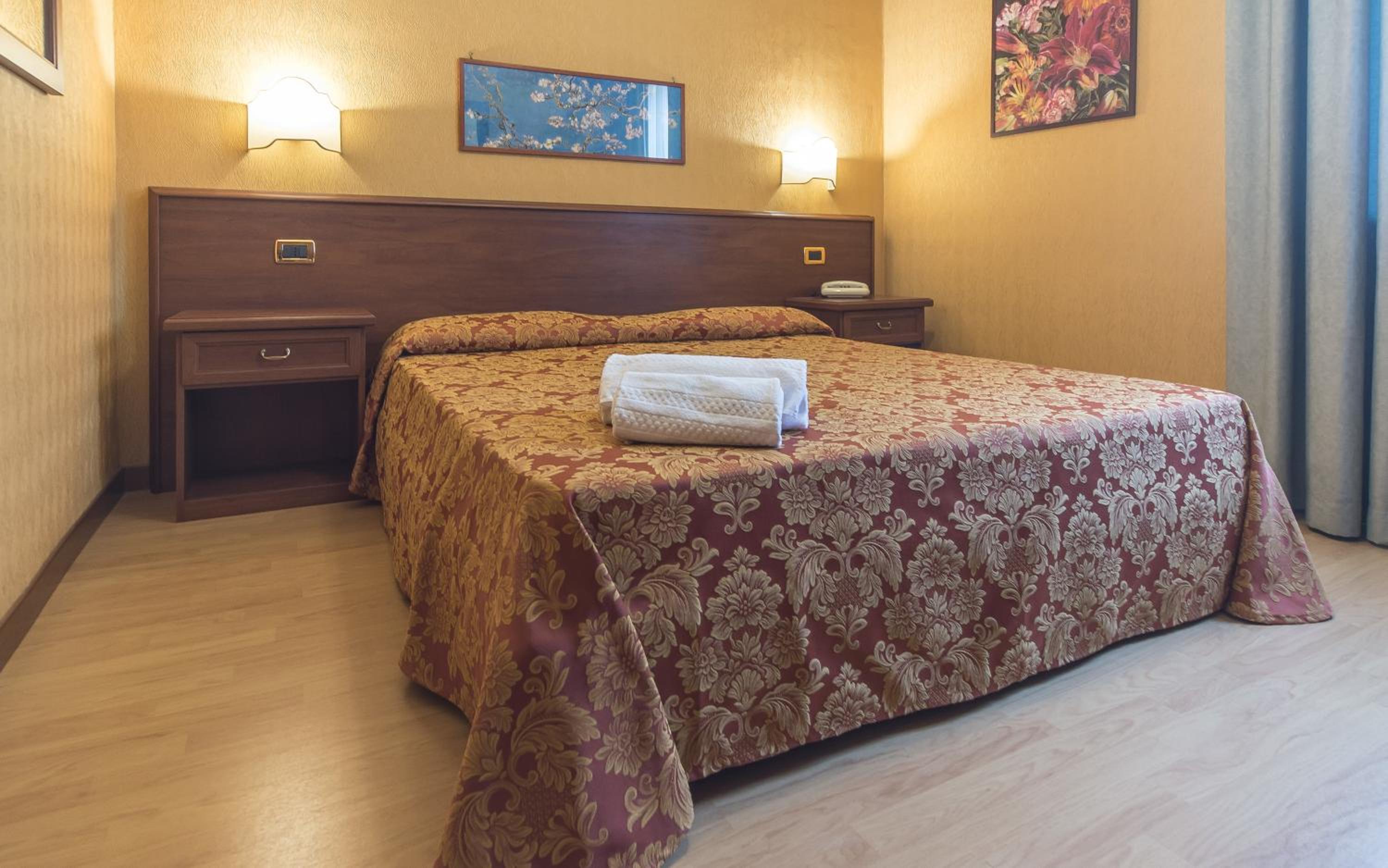Economy Double or Twin Room - Photo 1
