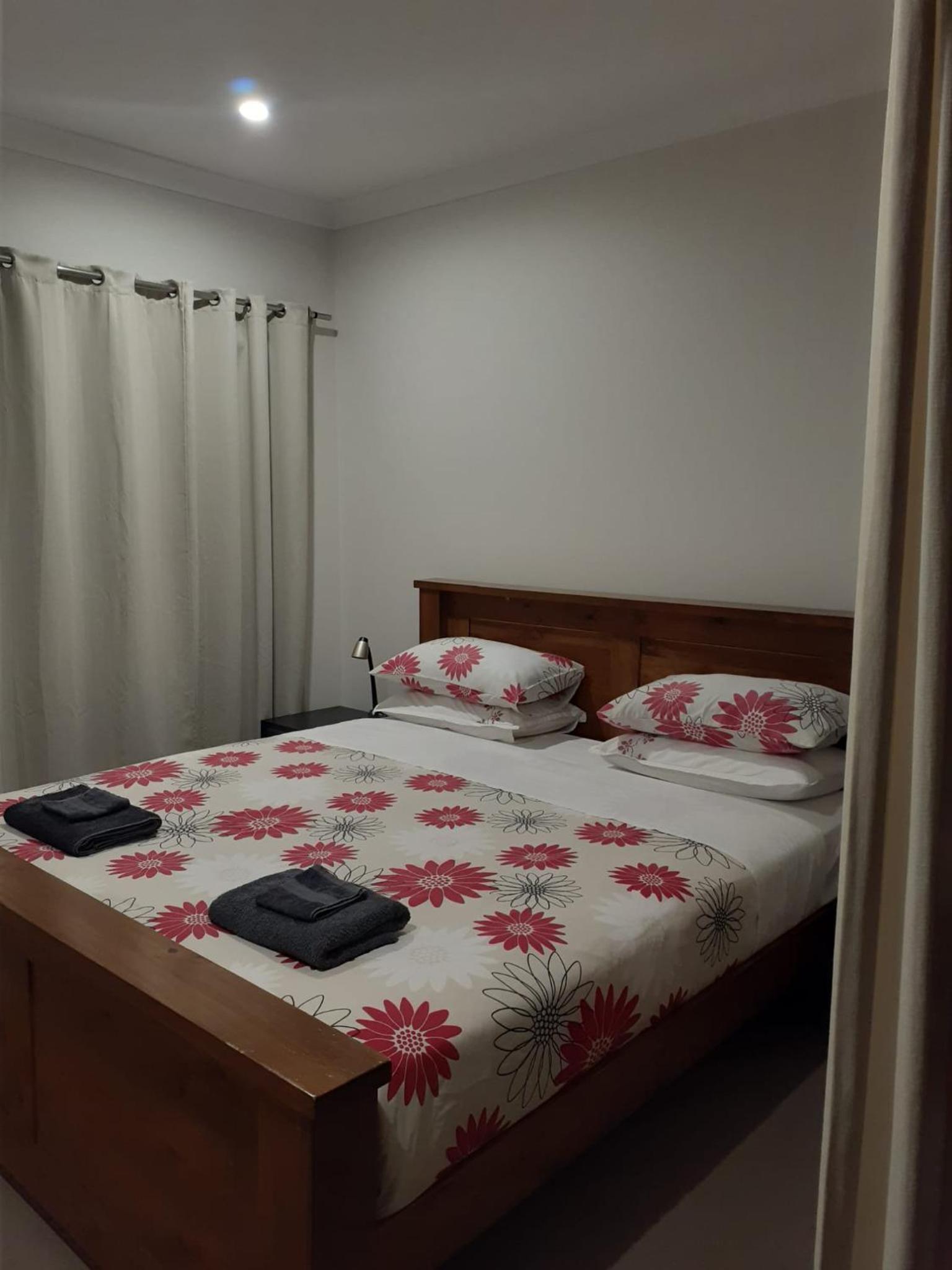 Three-Bedroom House photo 1