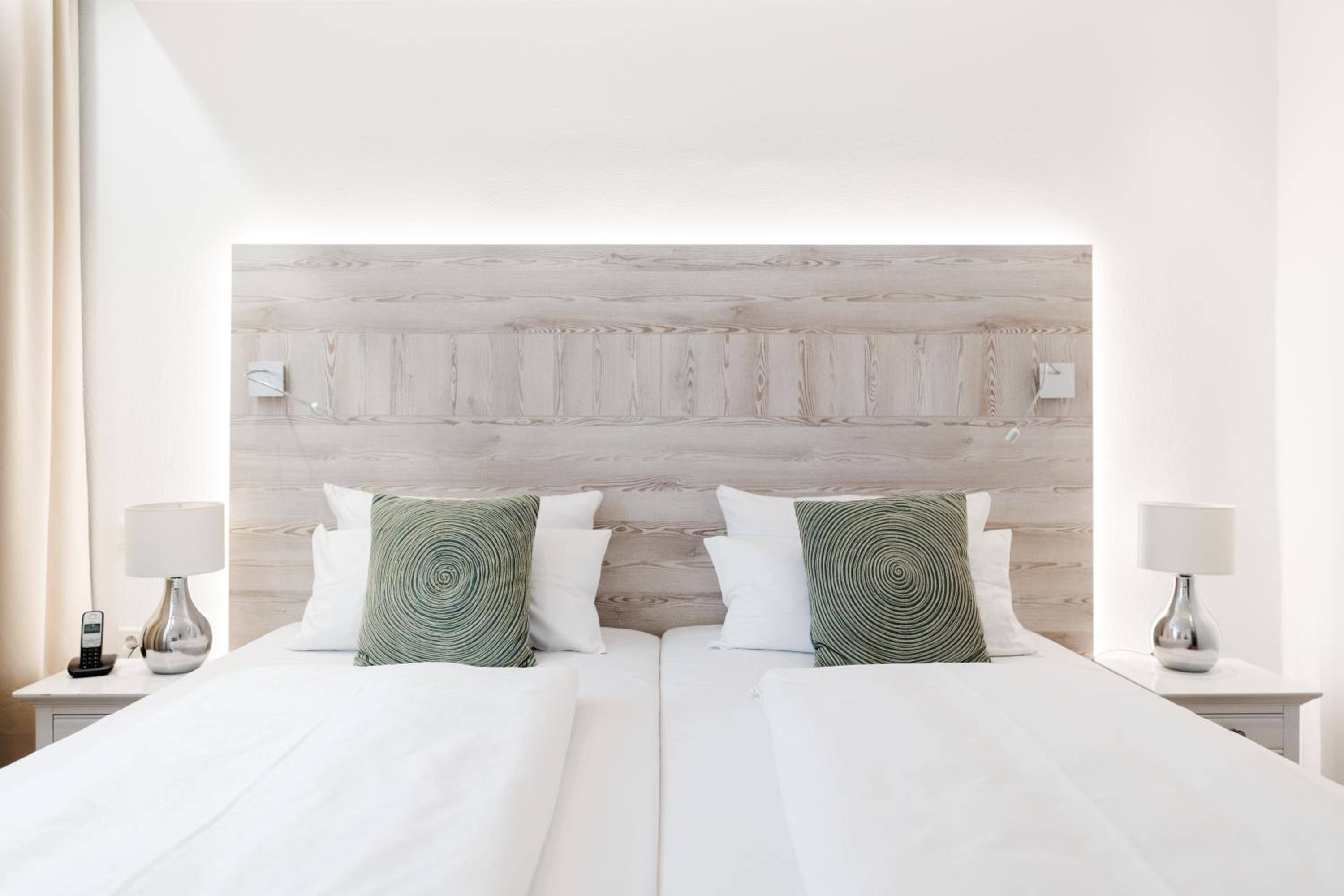 Junior Suite with Inner Courtyard View - Photo 13
