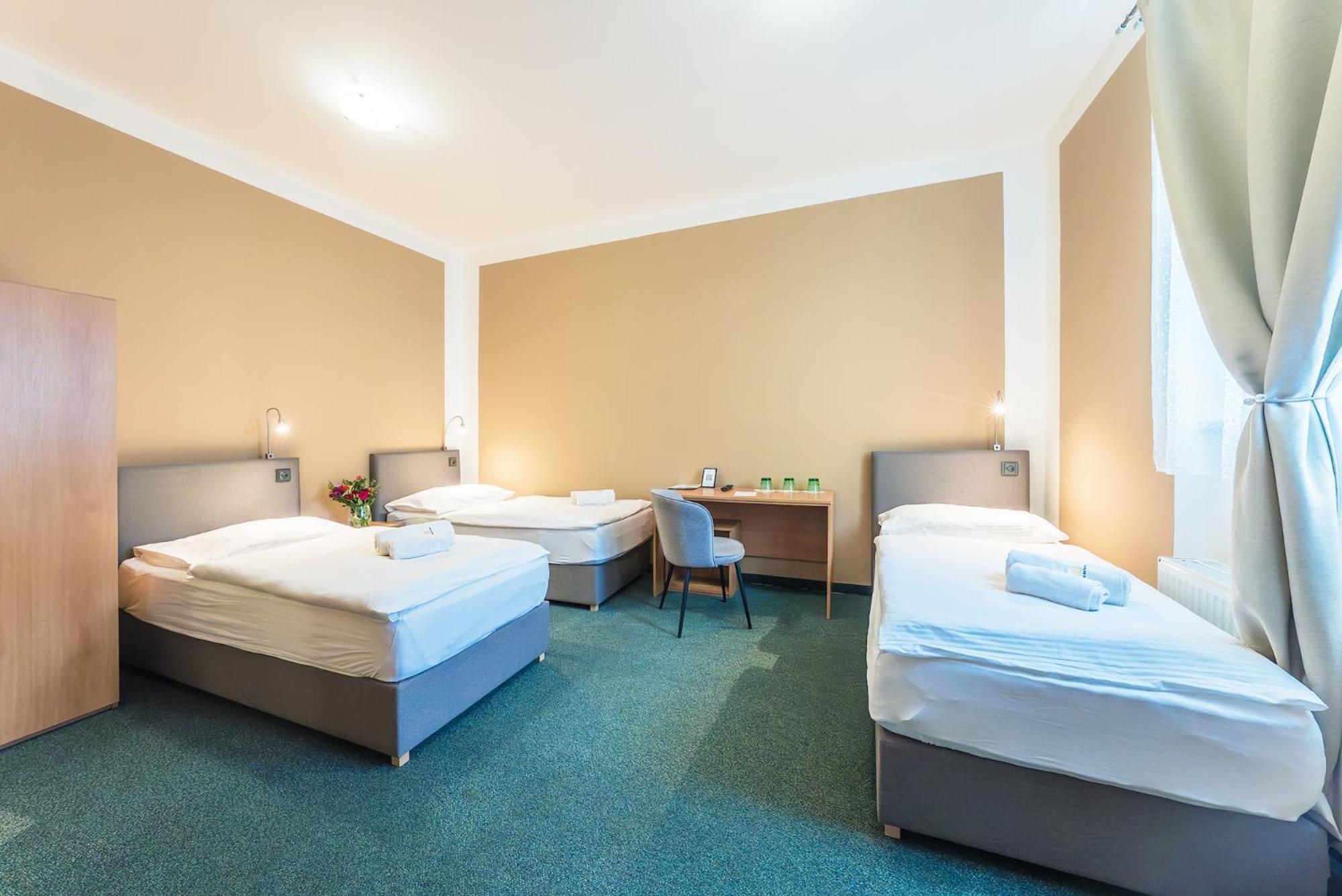 Classic Triple Room photo 1