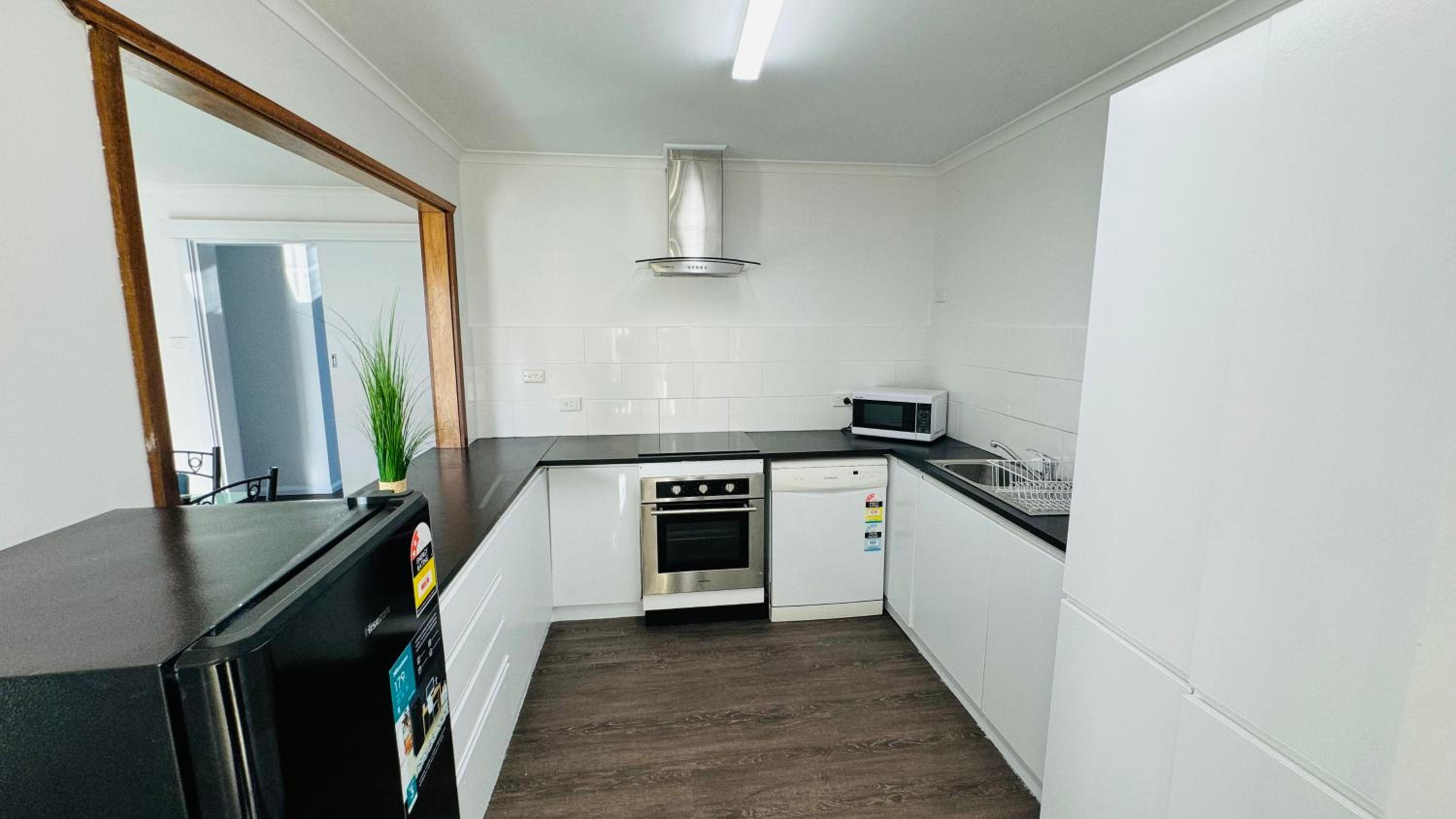 Three-Bedroom Apartment - Photo 14
