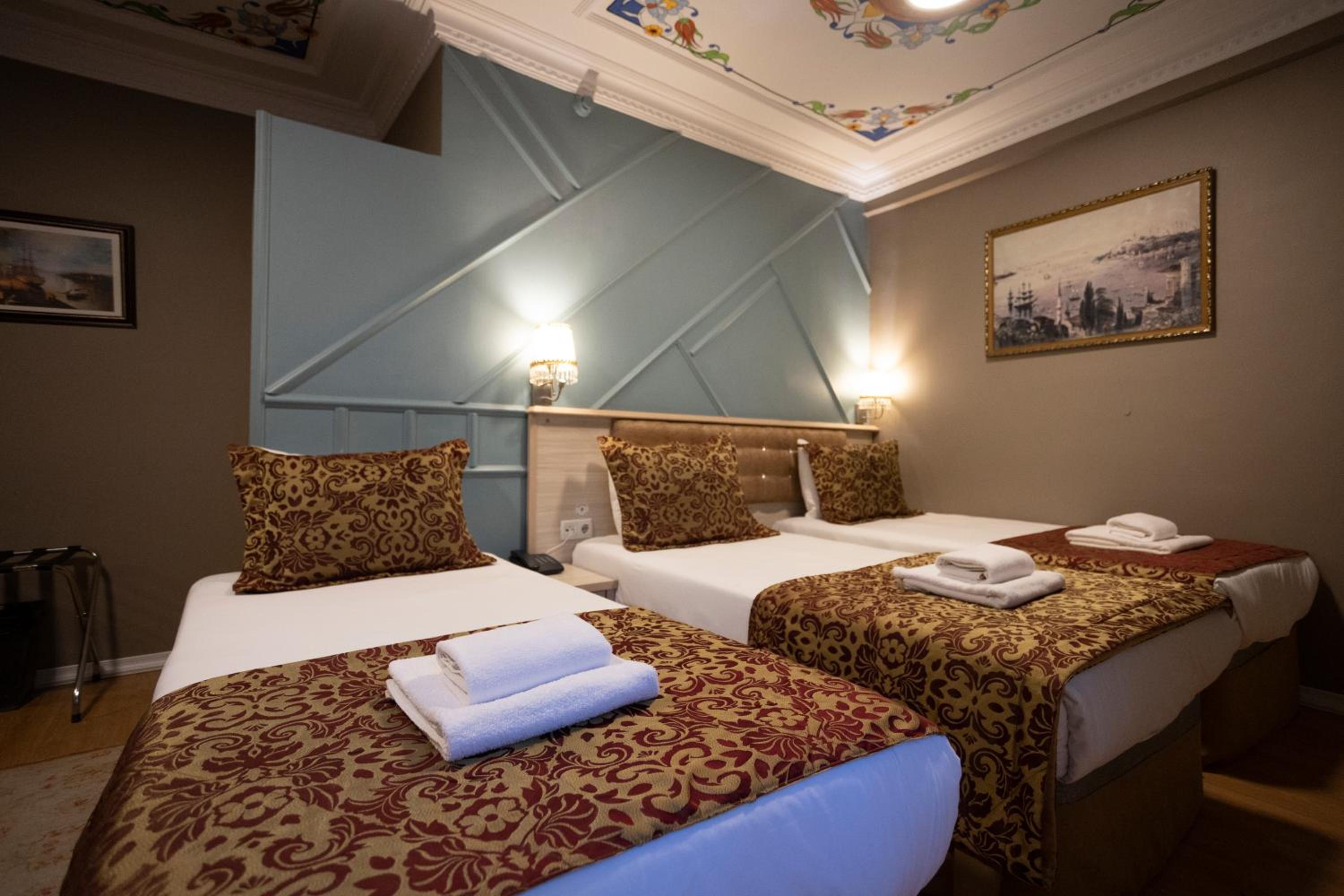 Triple Room photo 2