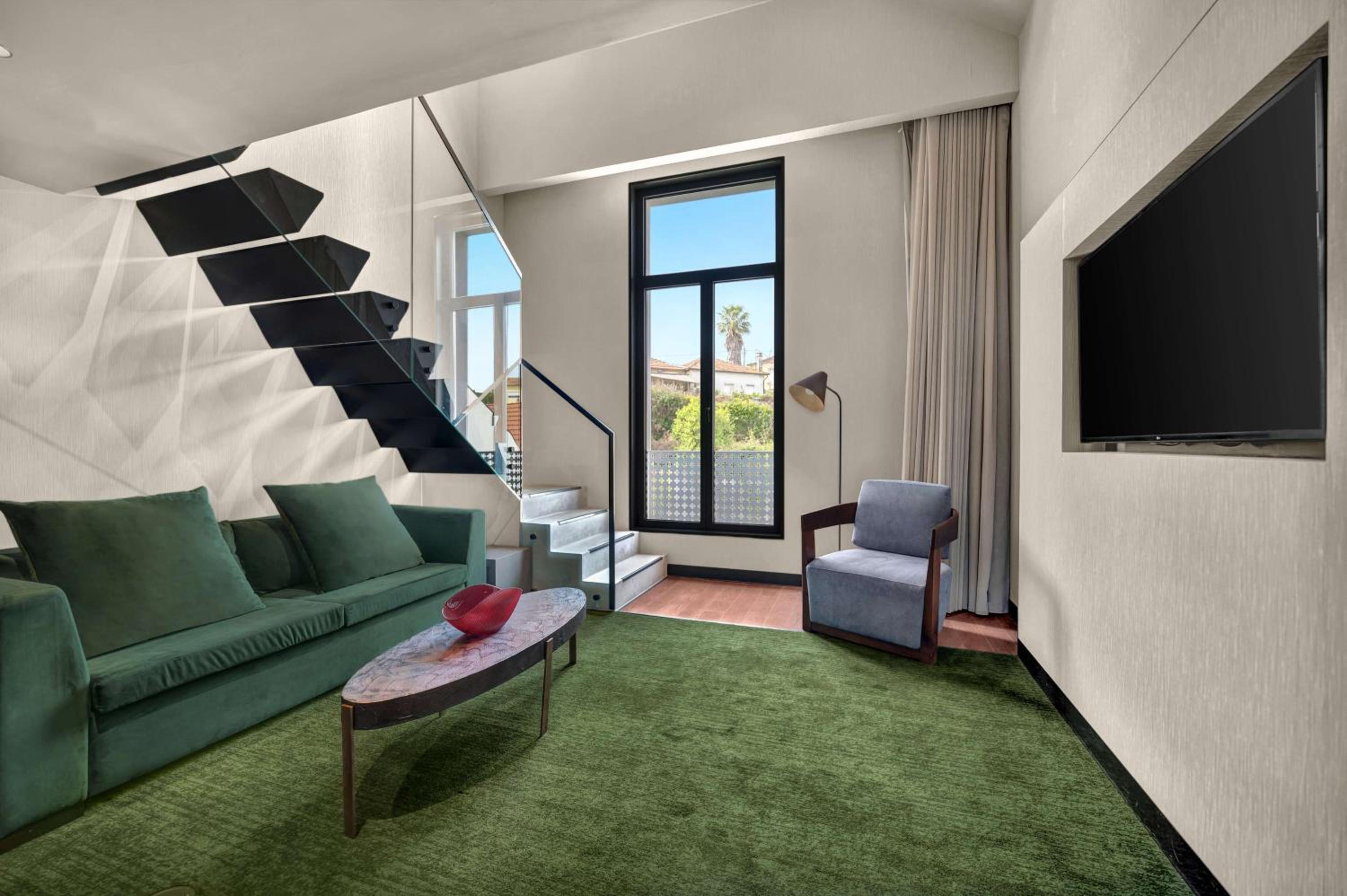Duplex King Suite - Photo 4