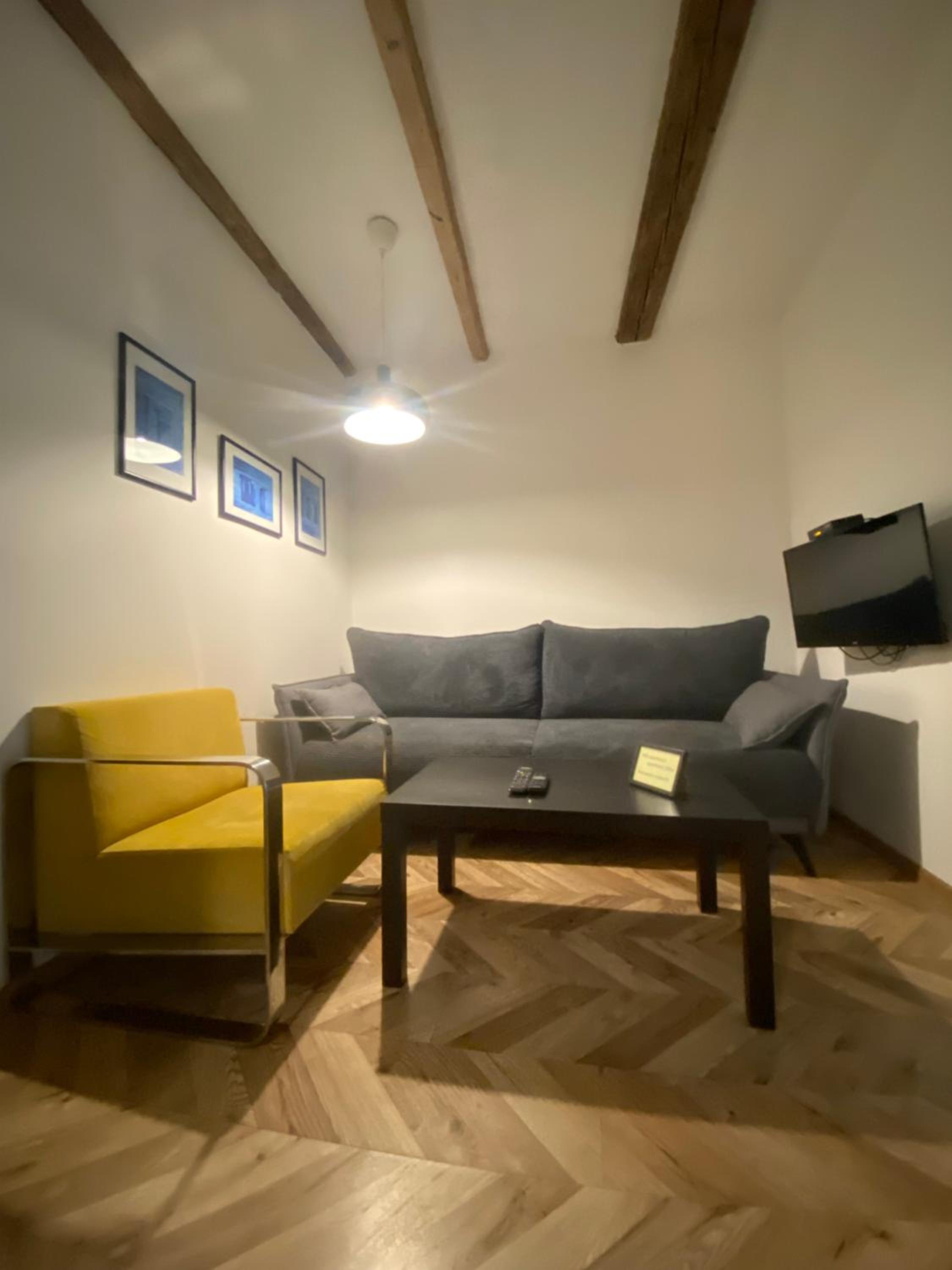 Apartment - Photo 1