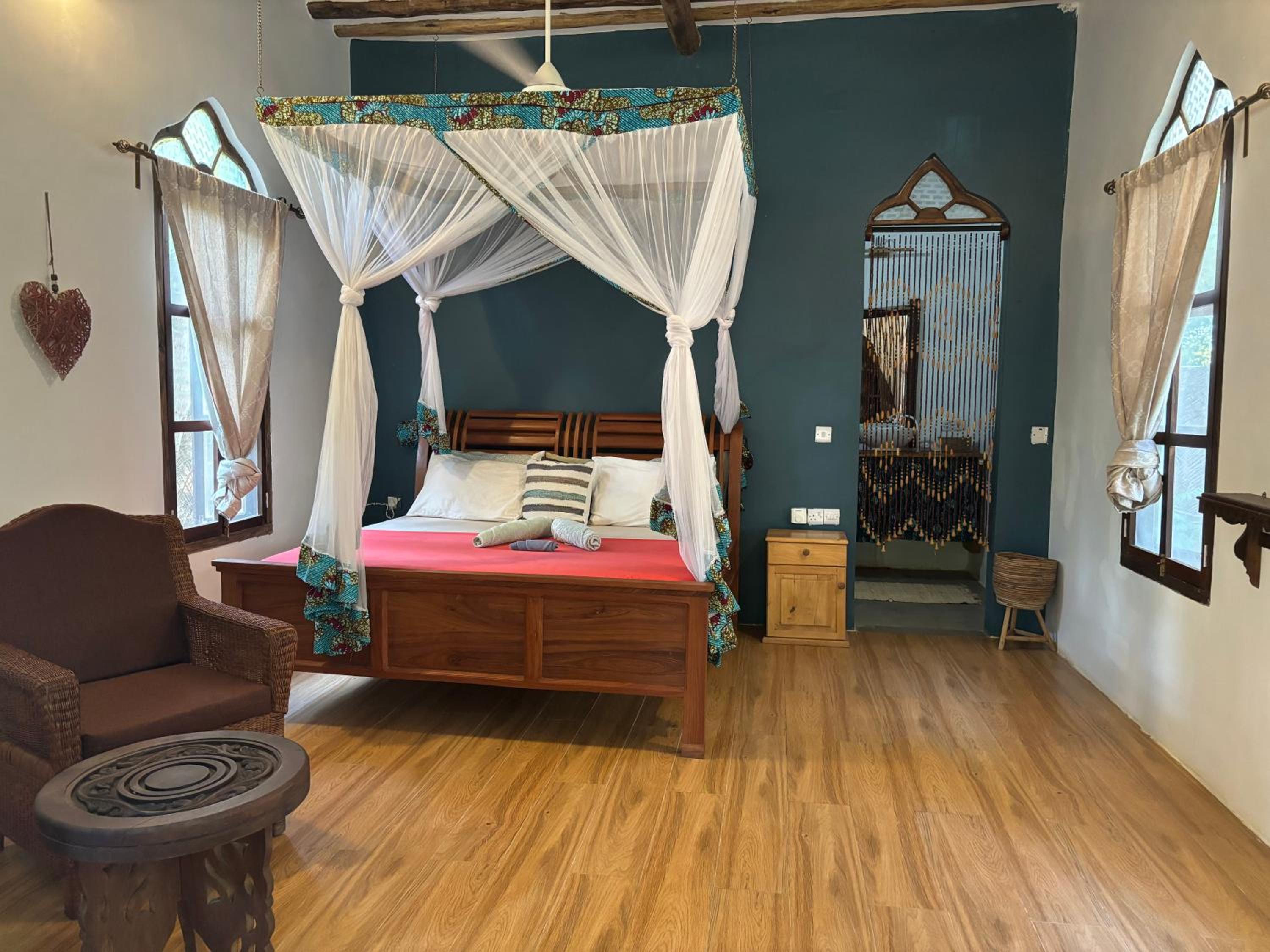 Queen Room With Garden View