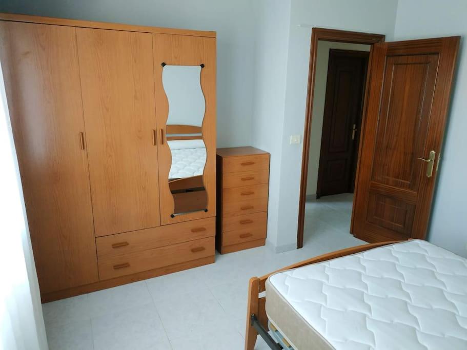 Three-Bedroom Apartment photo 3