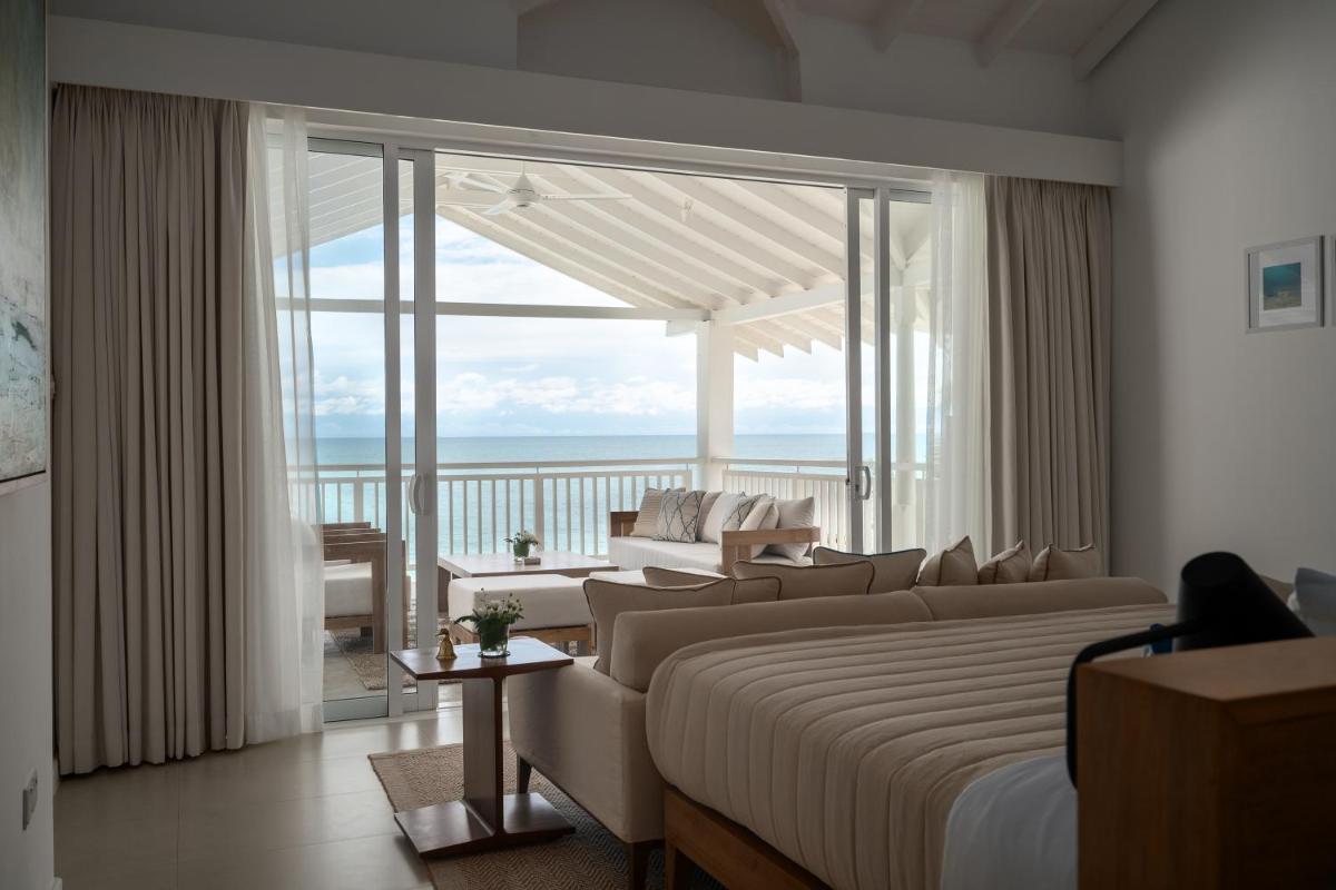 Junior Suite with Ocean View photo 2