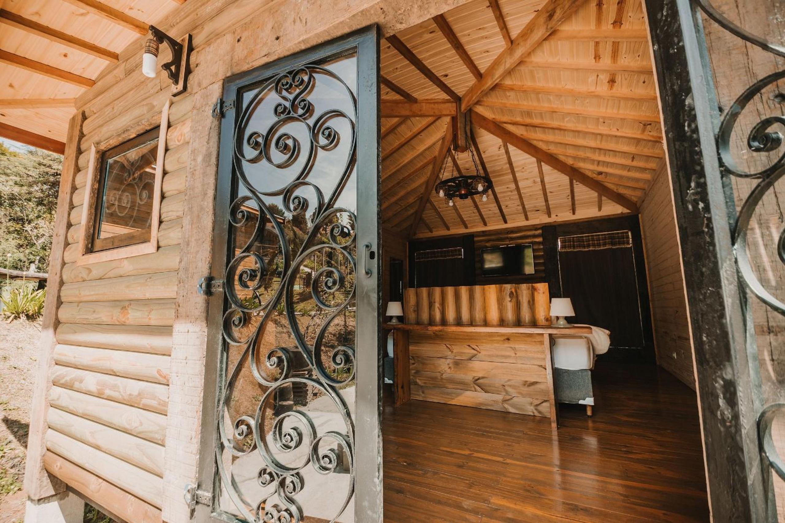 Premium Bungalow with Spa Bath