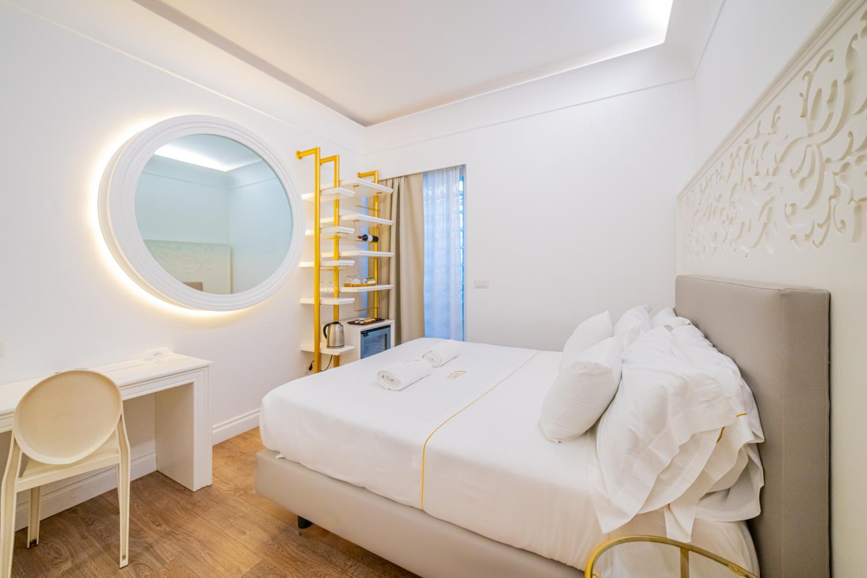 Economy Double Room photo 1
